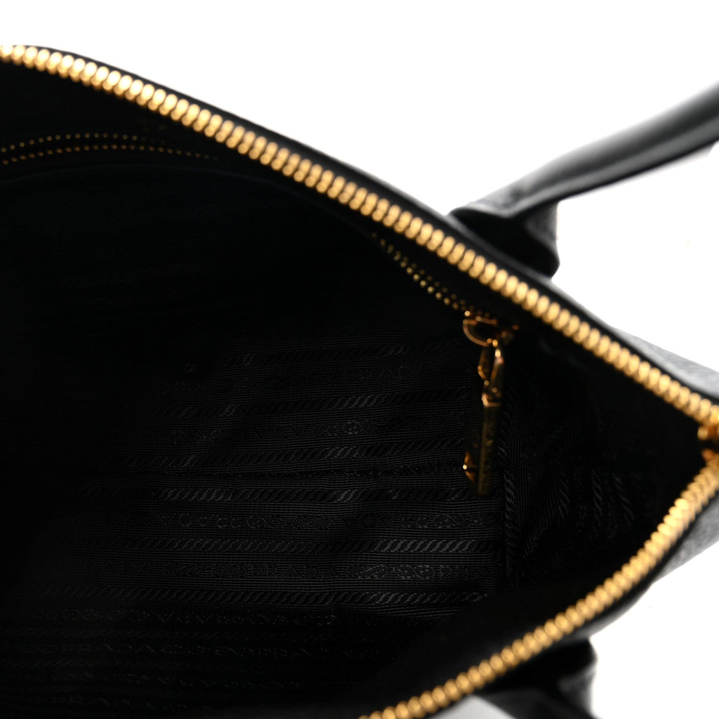 Vitello Daino Small Tote Black