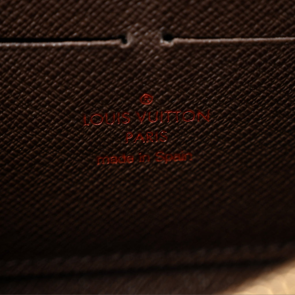 Damier Ebene Zippy Wallet