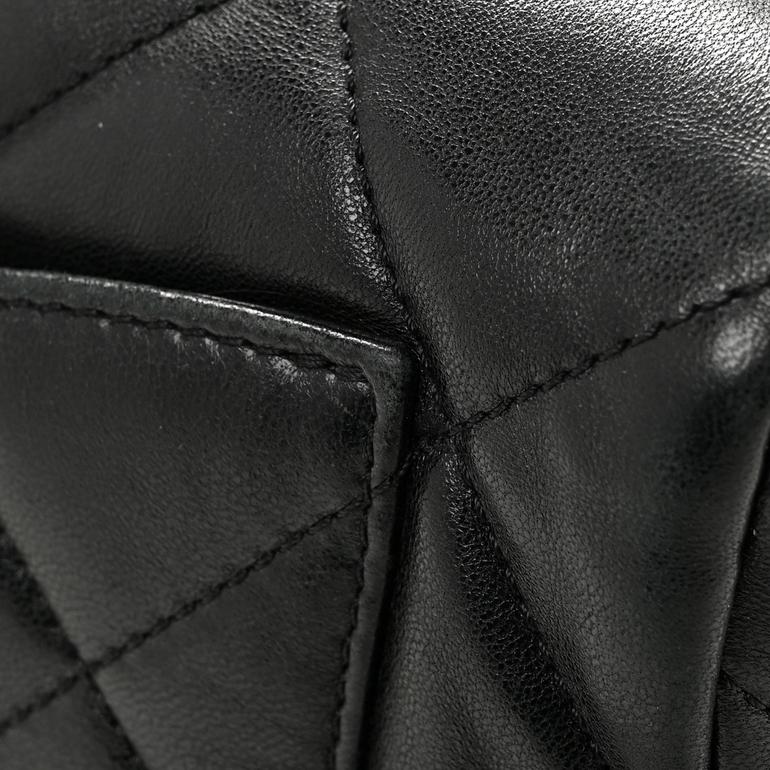 Lambskin Plexiglass Quilted Coco Love Flap Black