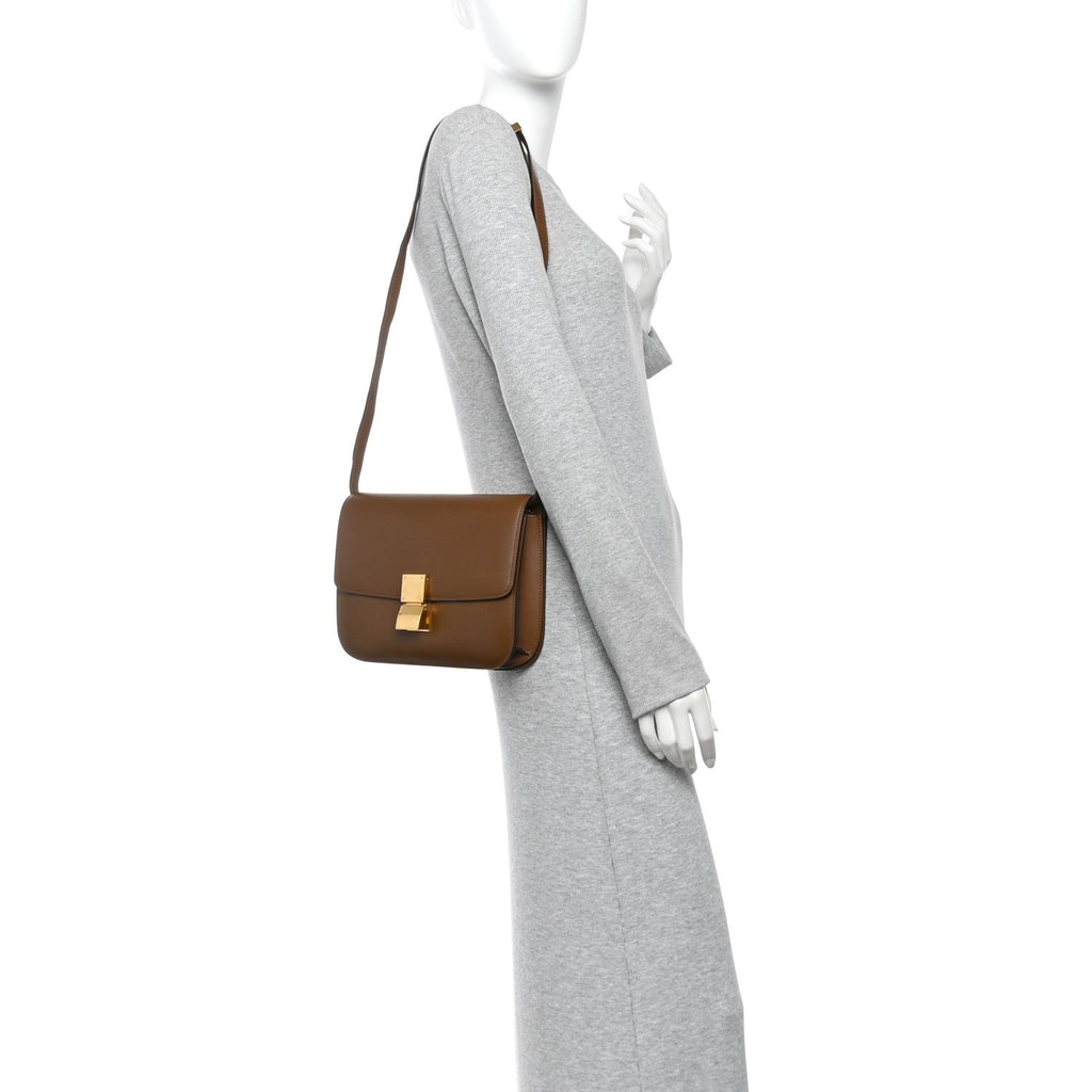 Box Calfskin Medium Classic Box Flap Bag Camel