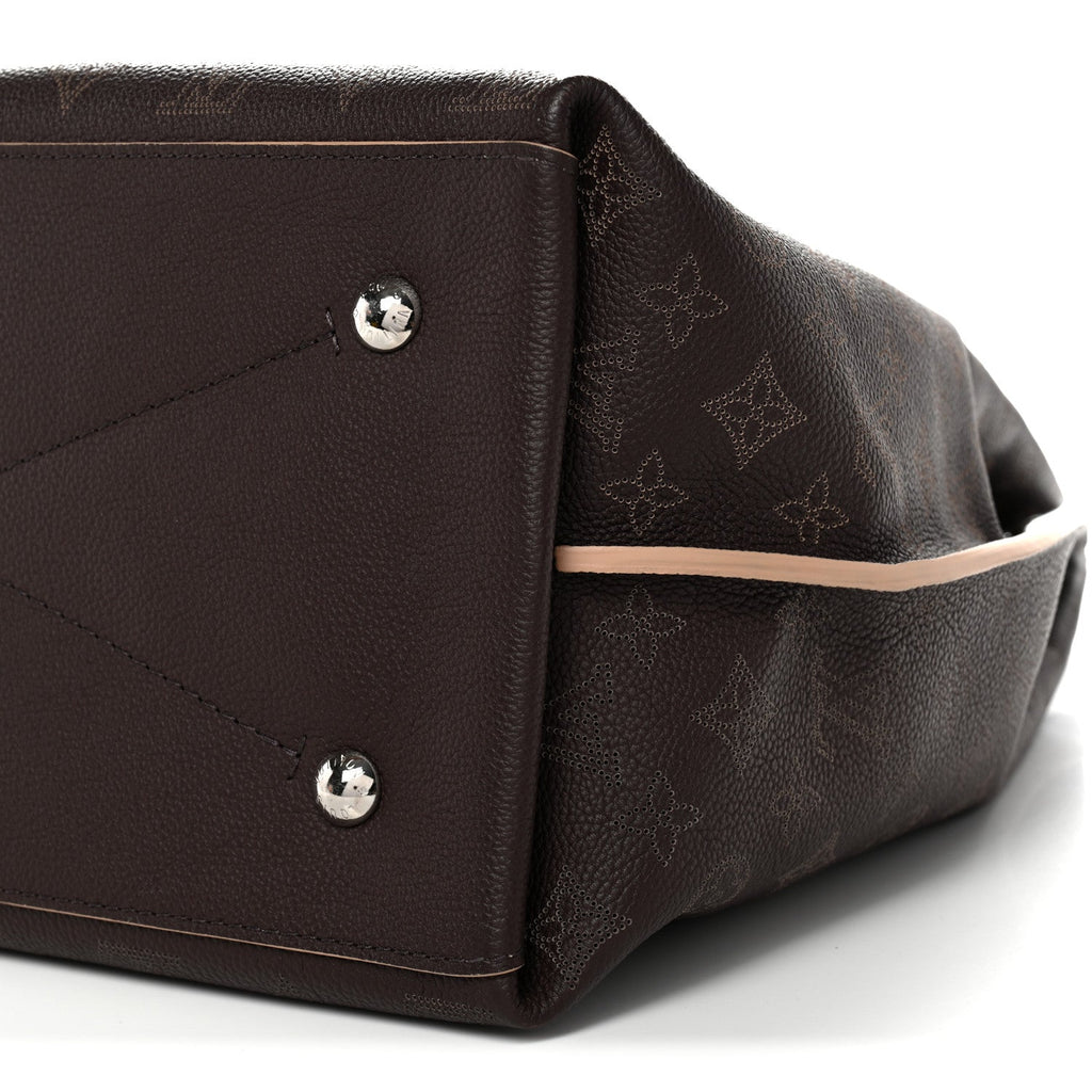 Mahina Carmel Hobo Chocolate