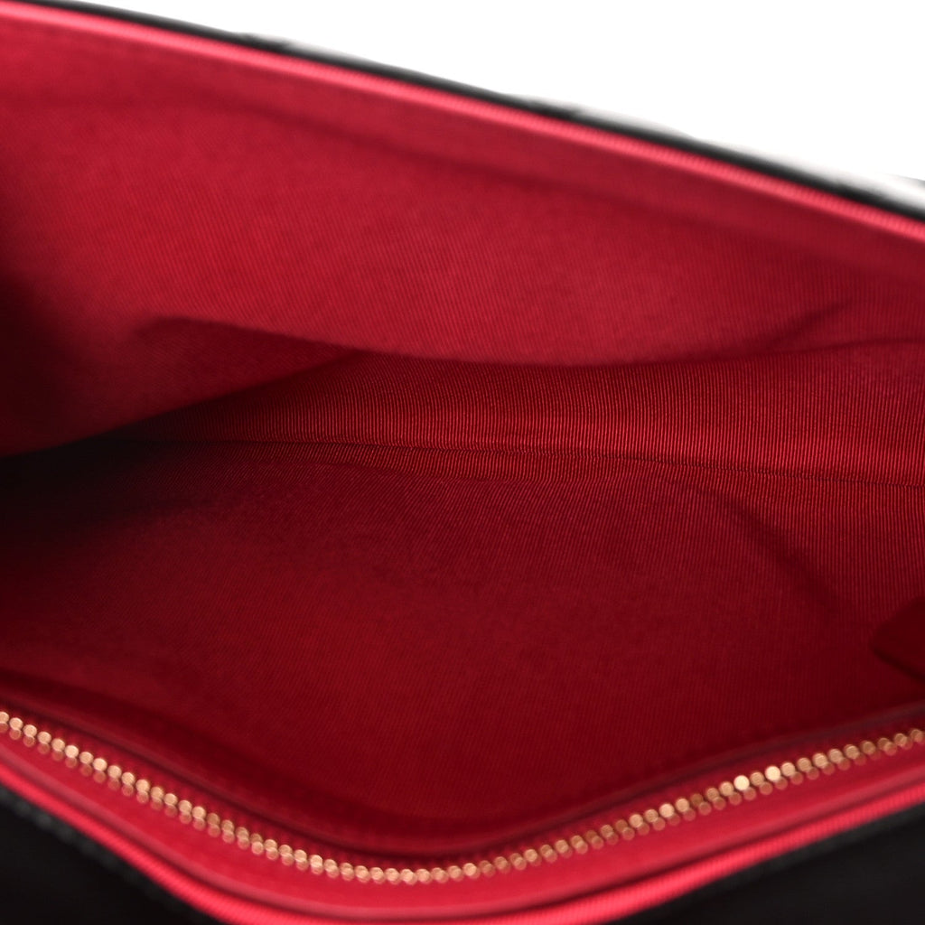 Calfskin Quilted Front Logo Enchained Clutch Black