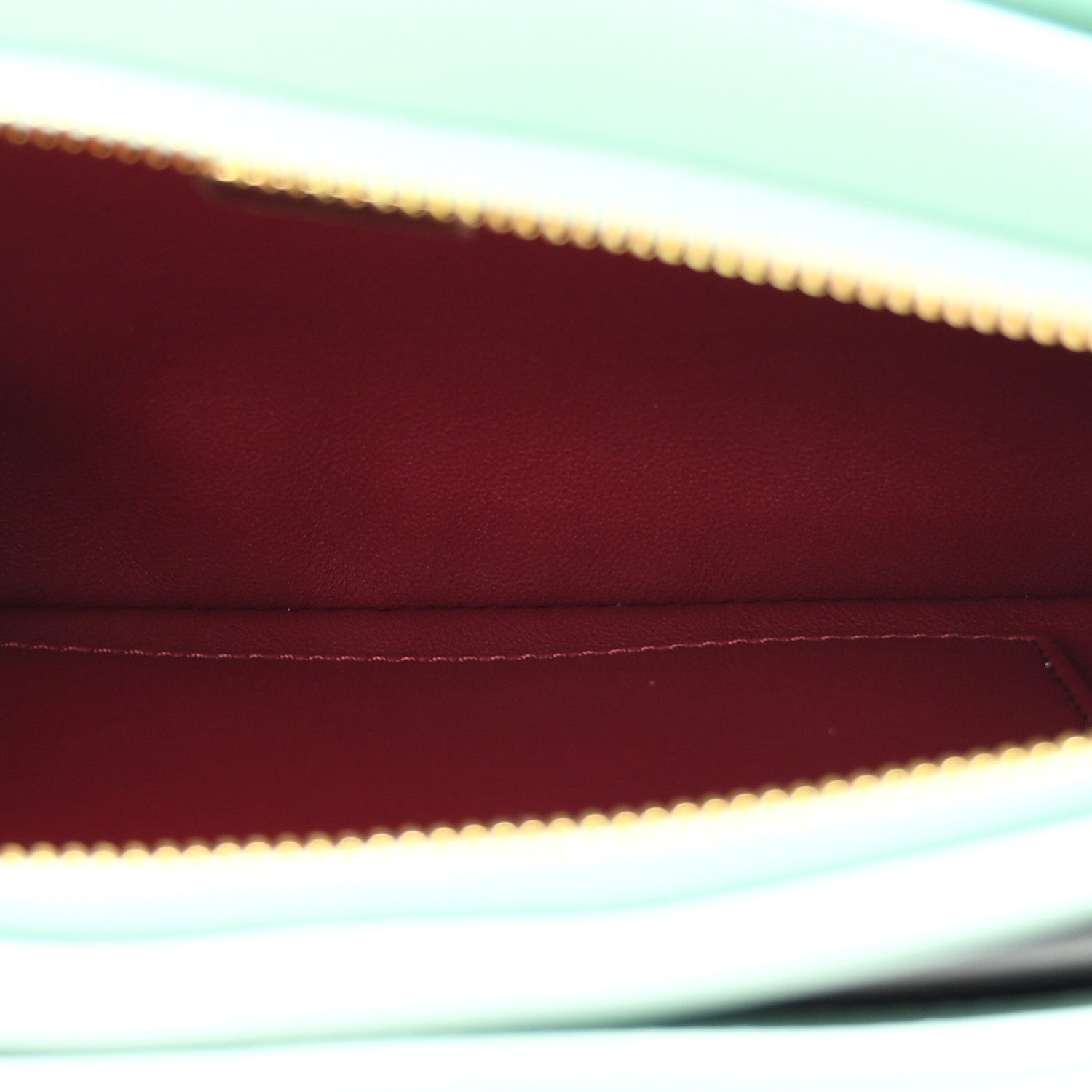 Calfskin Chick Studs Clutch Green