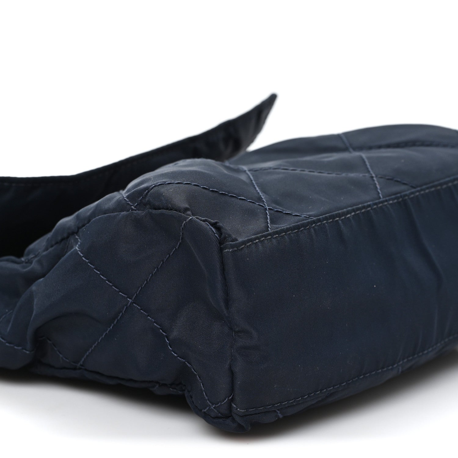 Nylon Tessuto Impuntu Quilted Flap Shoulder Bag Blue