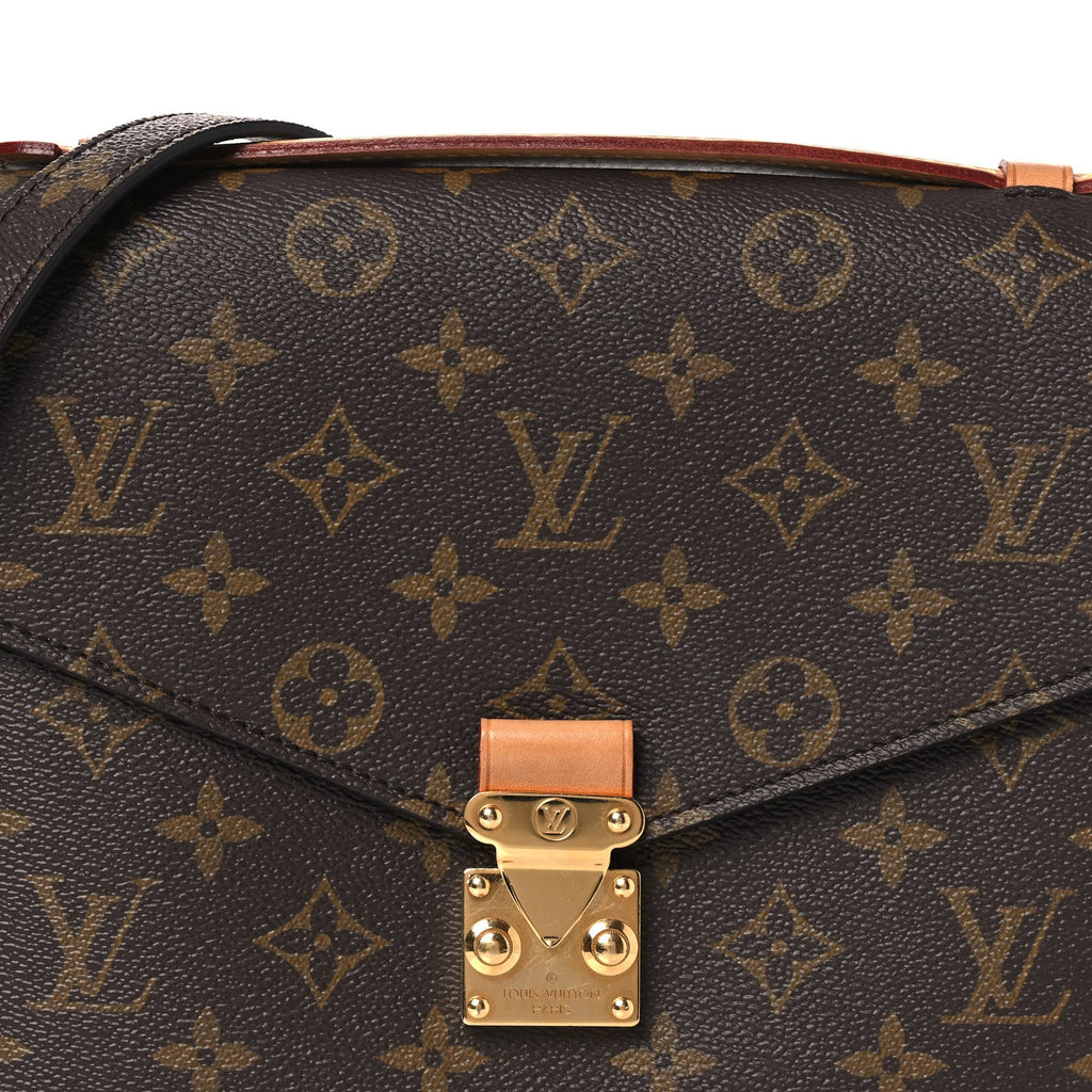 Monogram Pochette Metis