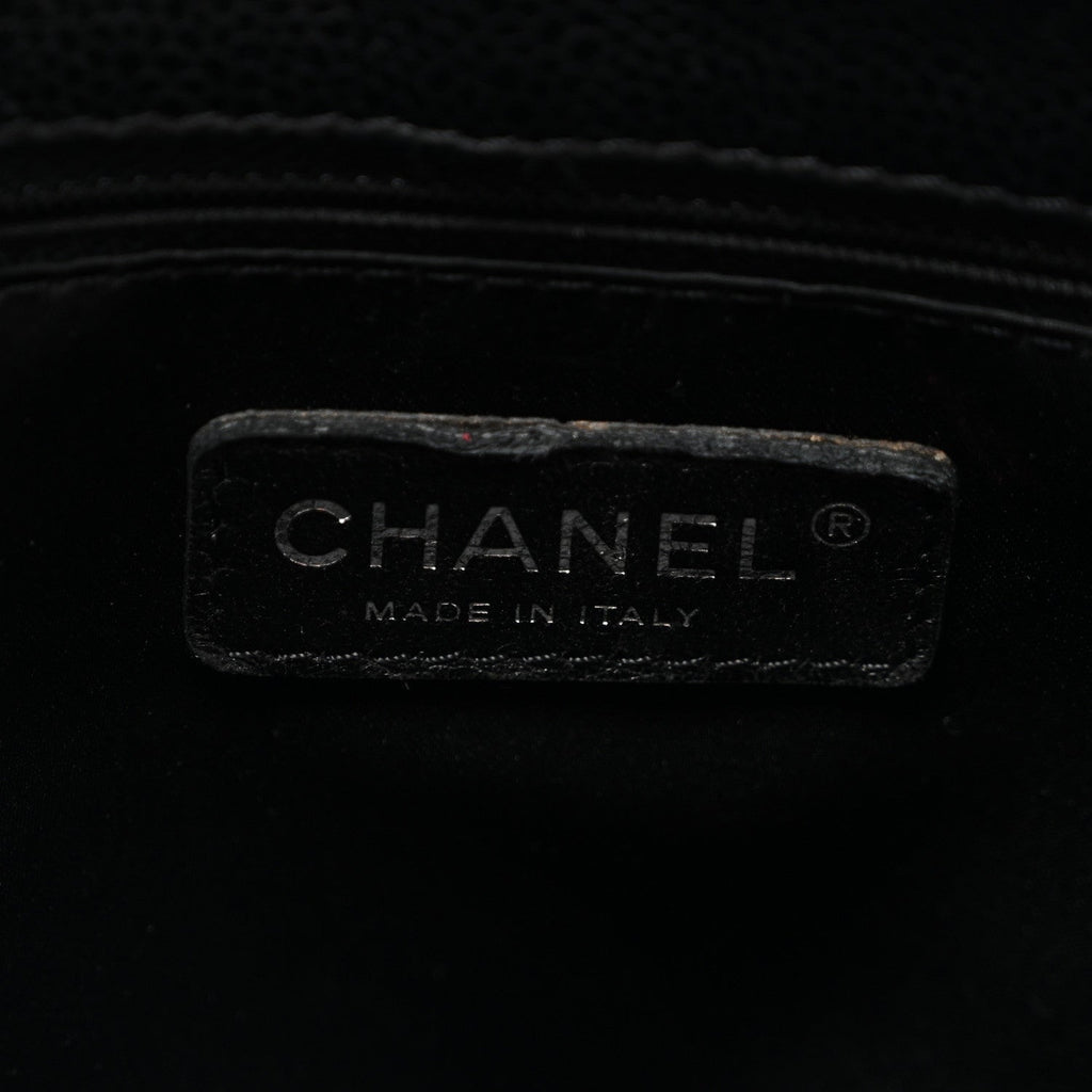 Caviar Quilted Grand Shopping Tote GST Black