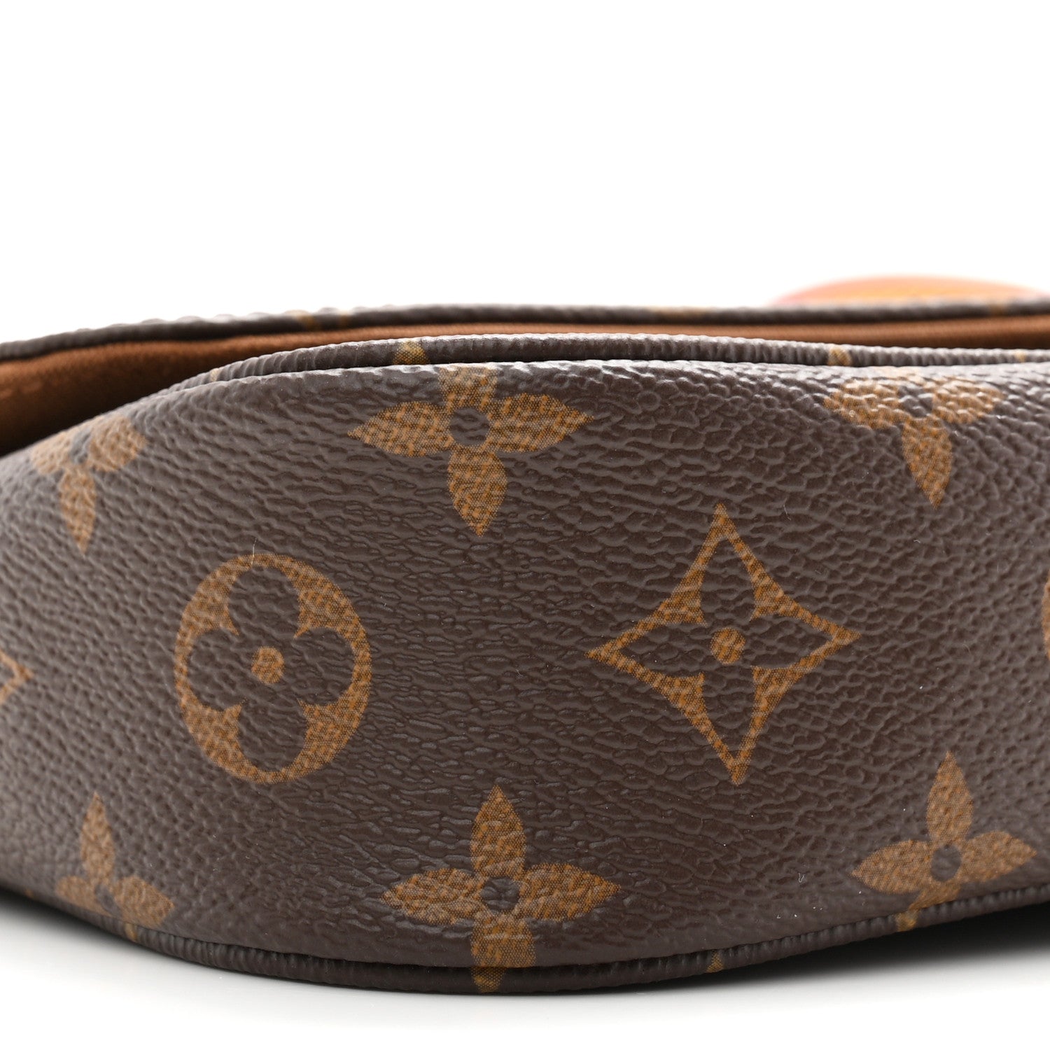 Monogram Ivy Wallet On Chain