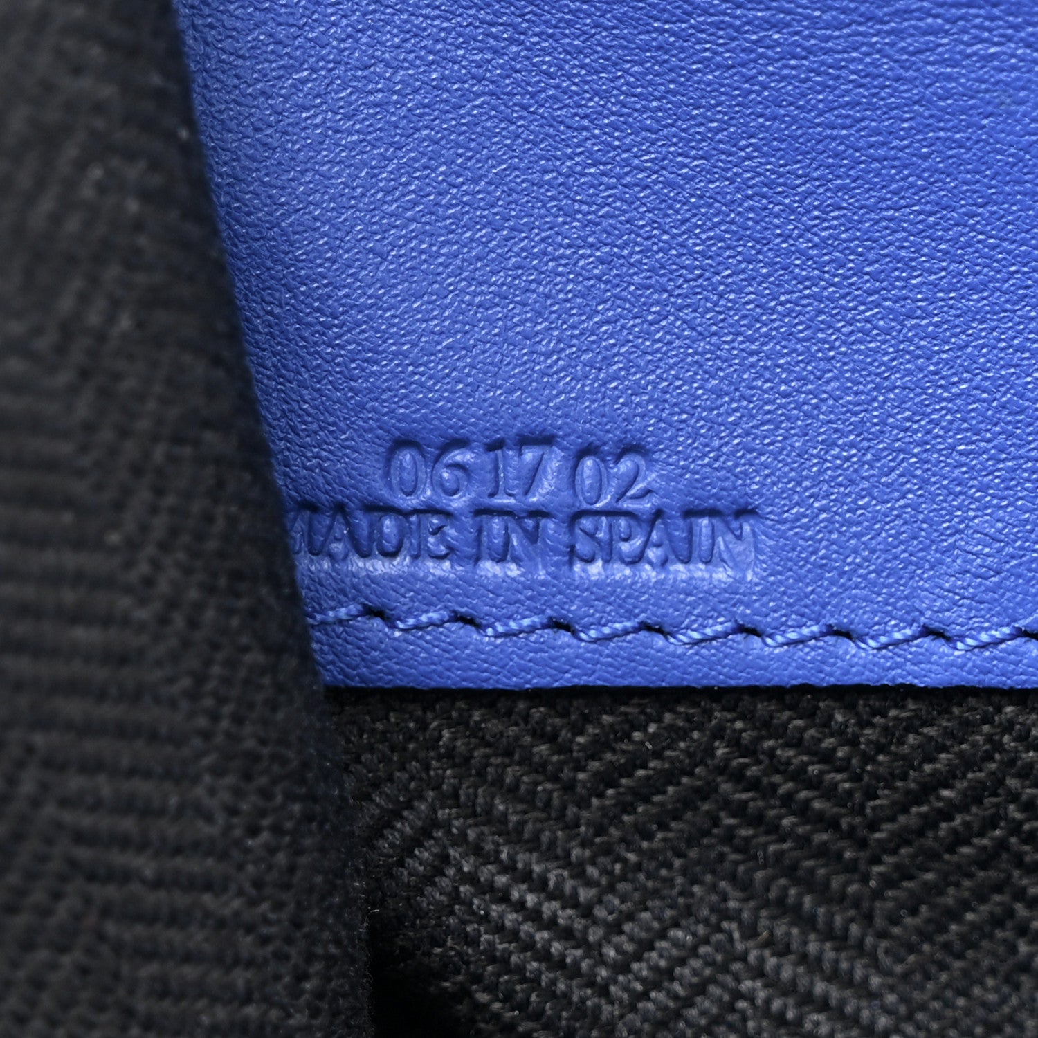 Calfskin Medium Hammock Shoulder Bag Electric Blue Black
