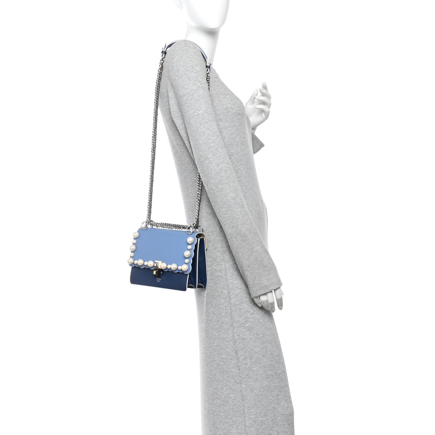 Vitello Liberty Pearl Scalloped Small Kan I Shoulder Bag Nebula Blu Scuro