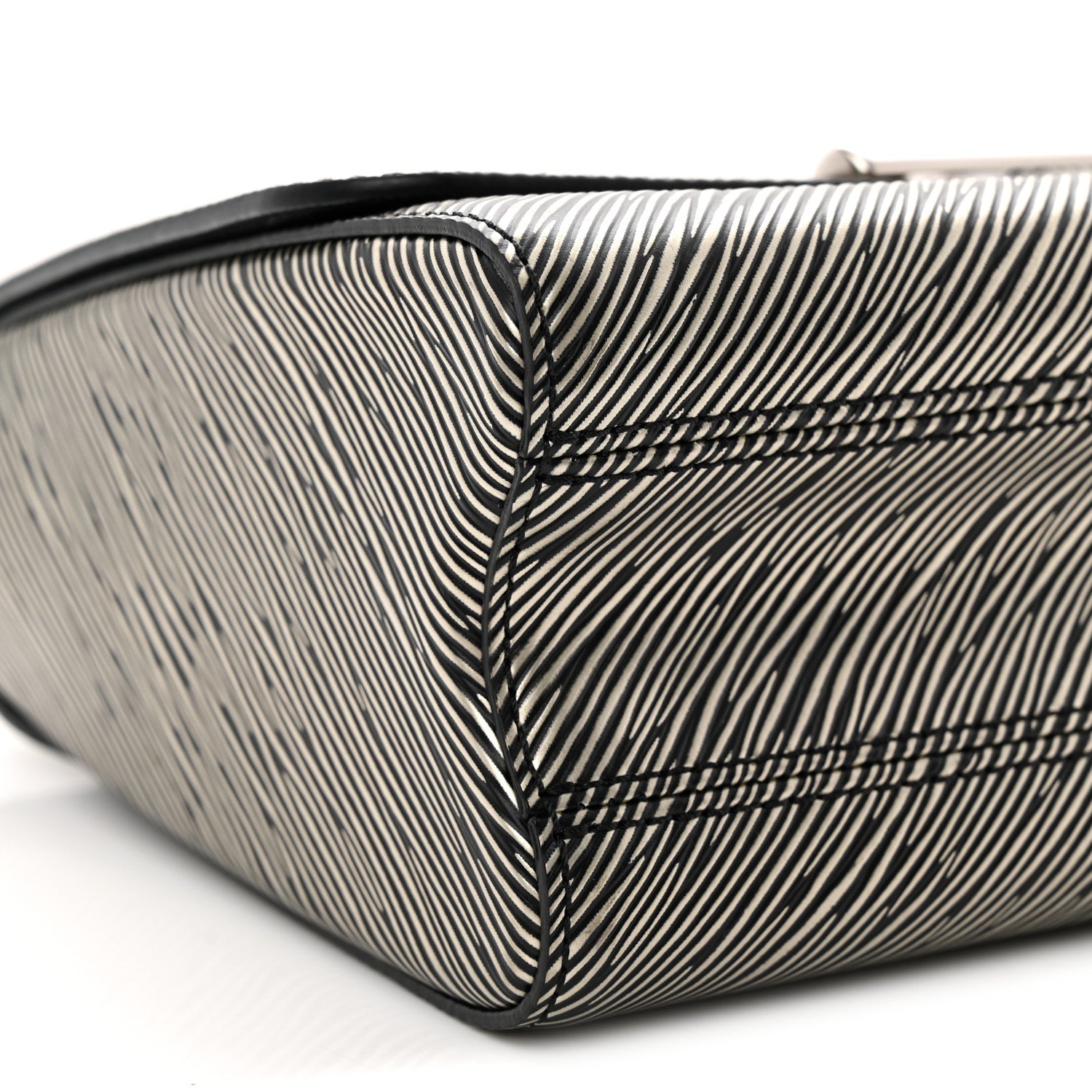 Epi Twist Shoulder Bag MM Platine