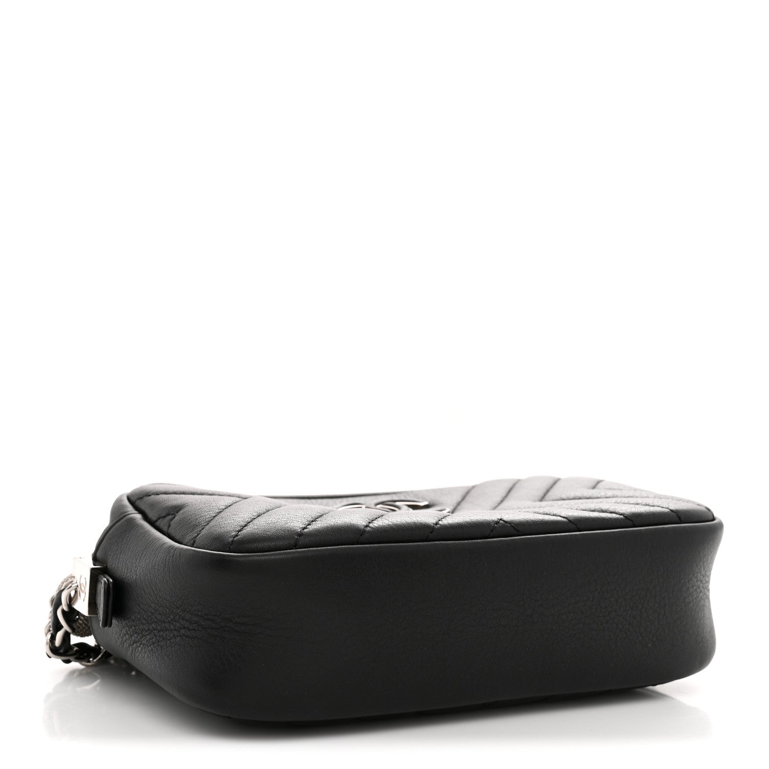 Calfskin Diagonal Chevron Quilted Tassel Camera Case Black