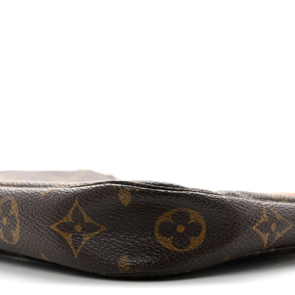 Monogram Pochette Accessories