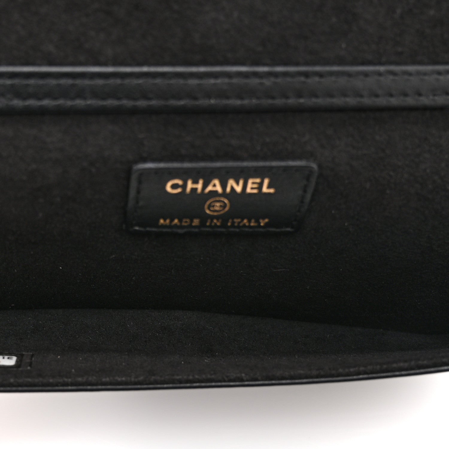 Caviar Quilted Chain Glasses Case Black