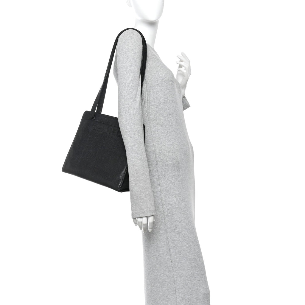 Caviar Shoulder Bag Black