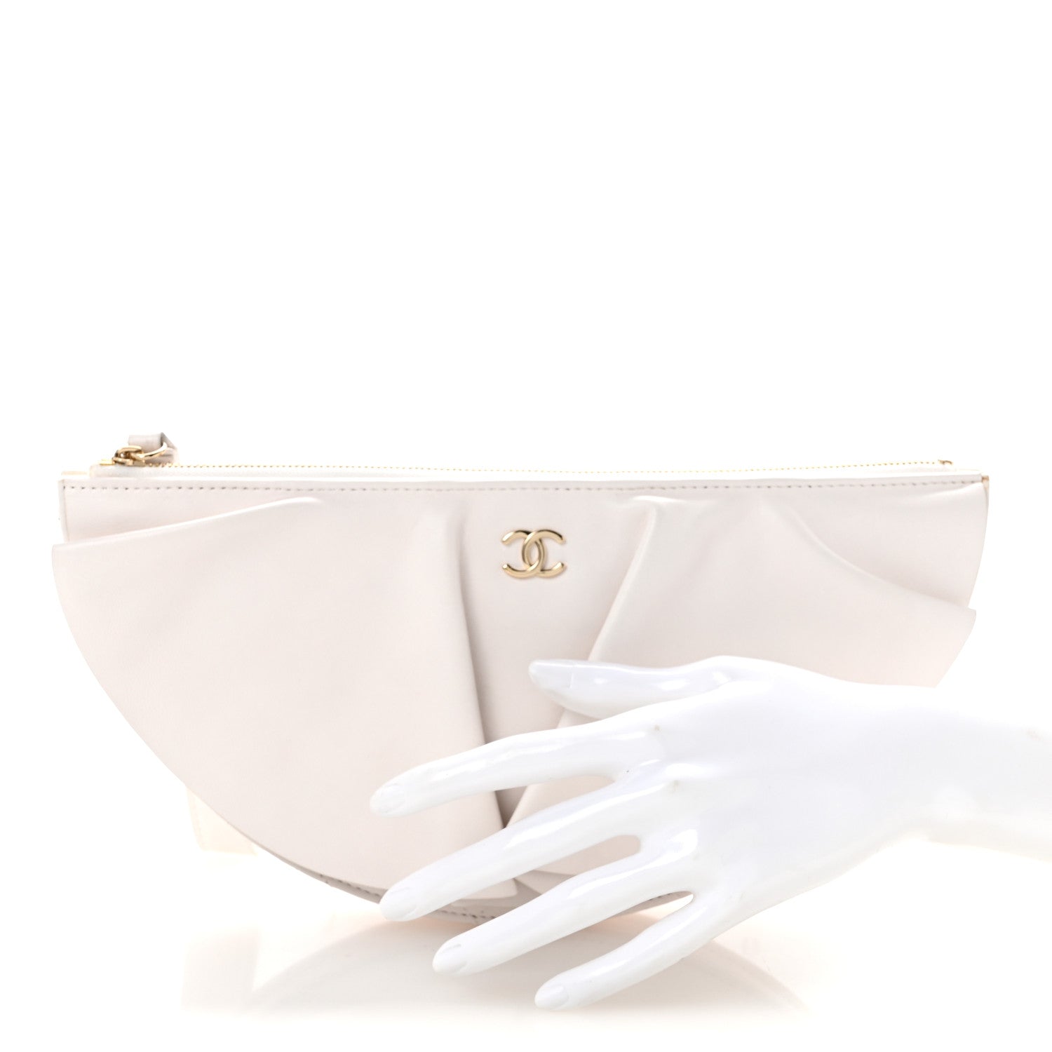 Lambskin Quilted Wave Clutch White