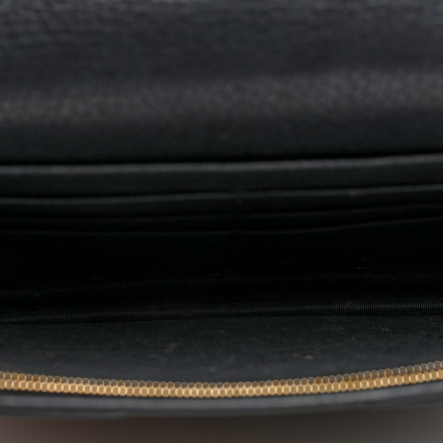 Pebbled Calfskin Soho Wallet On Chain Black