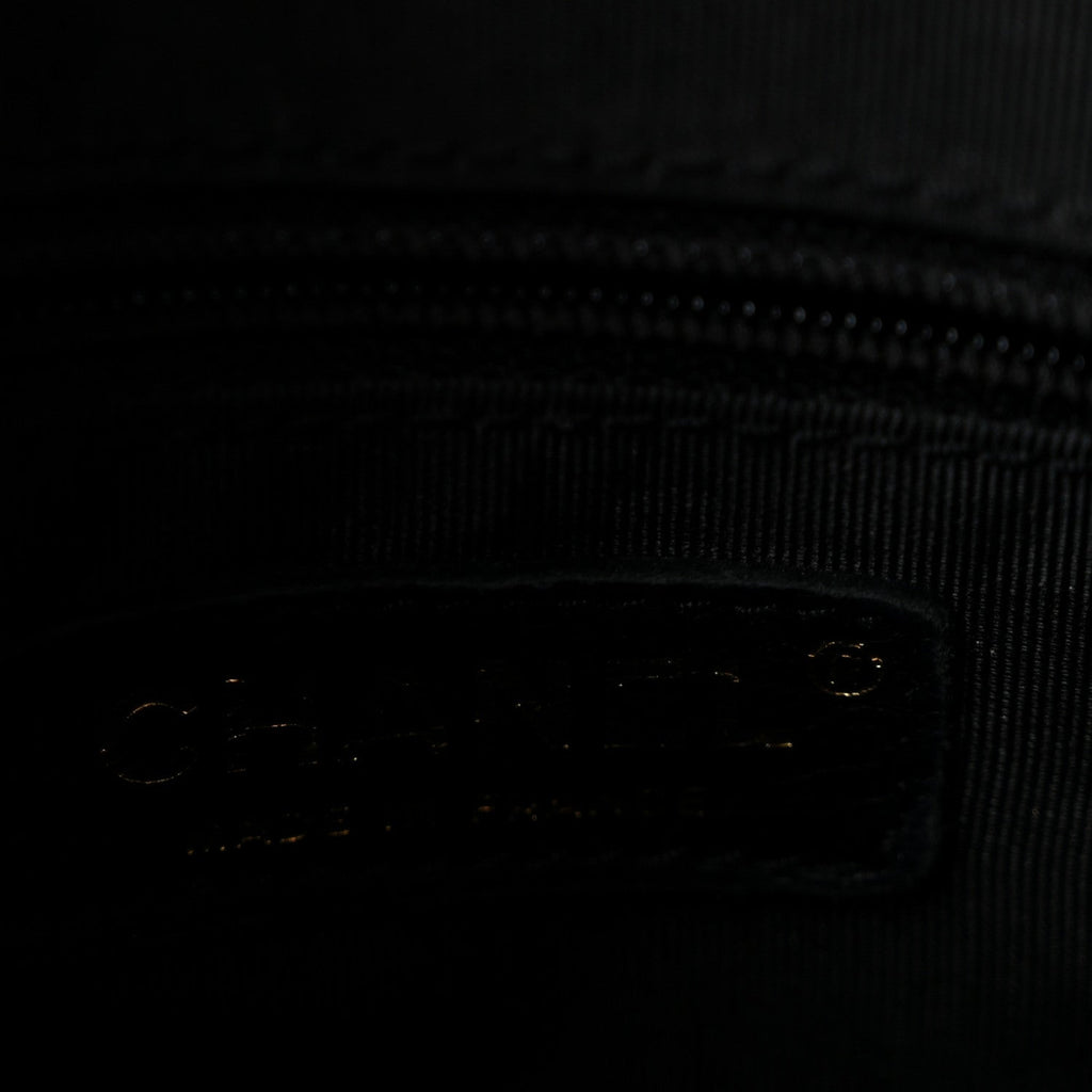 Caviar Quilted Timeless CC Shoulder Bag Black