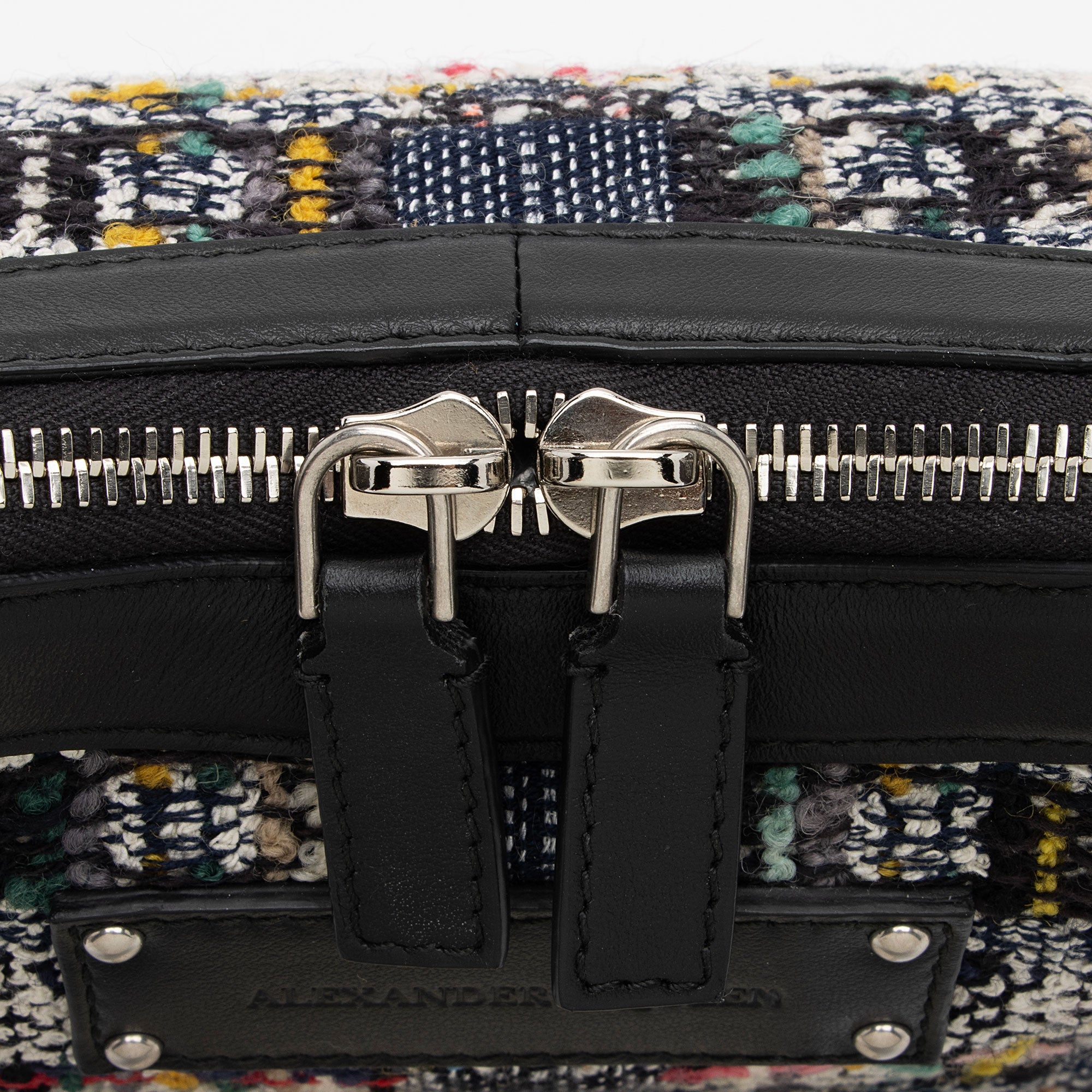 Alexander McQueen Tweed Calfskin Manta Clutch (SHF-hYe4Lv)