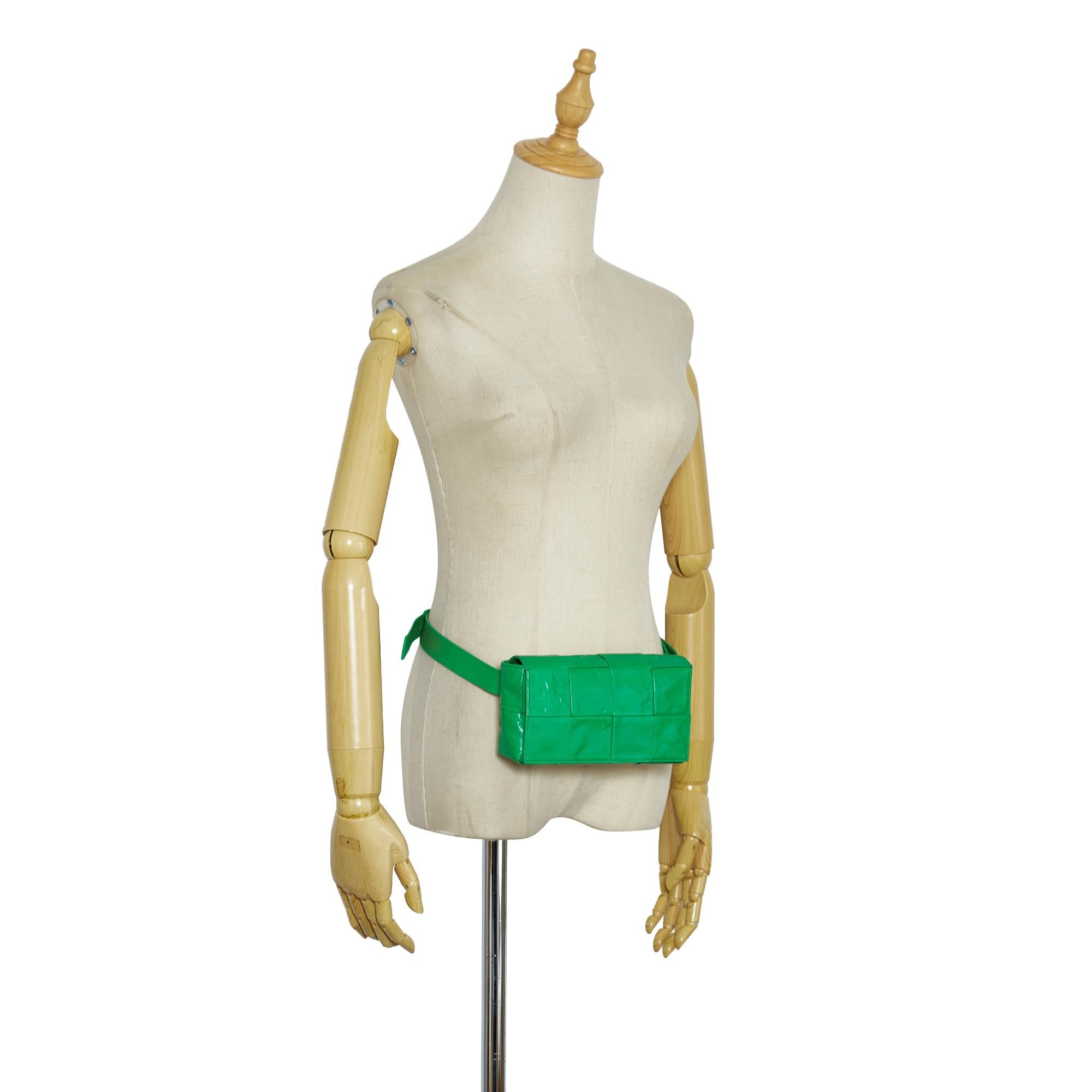 Bottega Veneta Calfskin Intrecciato Cassette Belt Bag