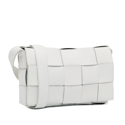 Bottega Veneta Calfskin Intrecciato Cassette Crossbody (SHG-F2bVdG)