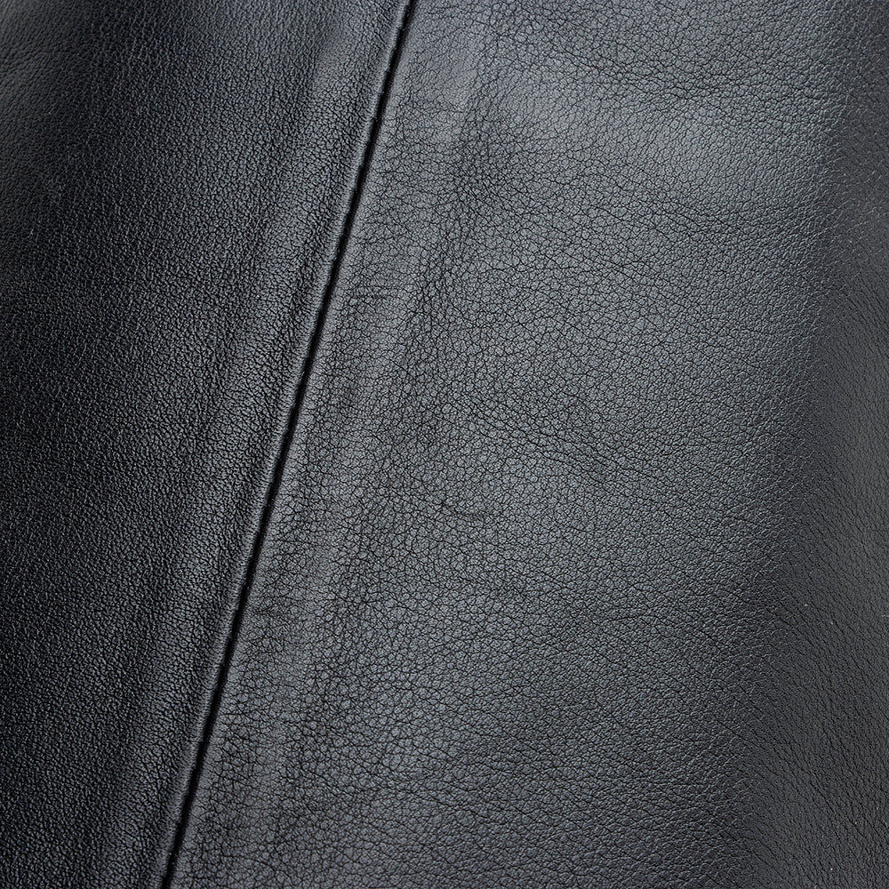 Bottega Veneta Calfskin The Pouch Clutch (SHF-19376)