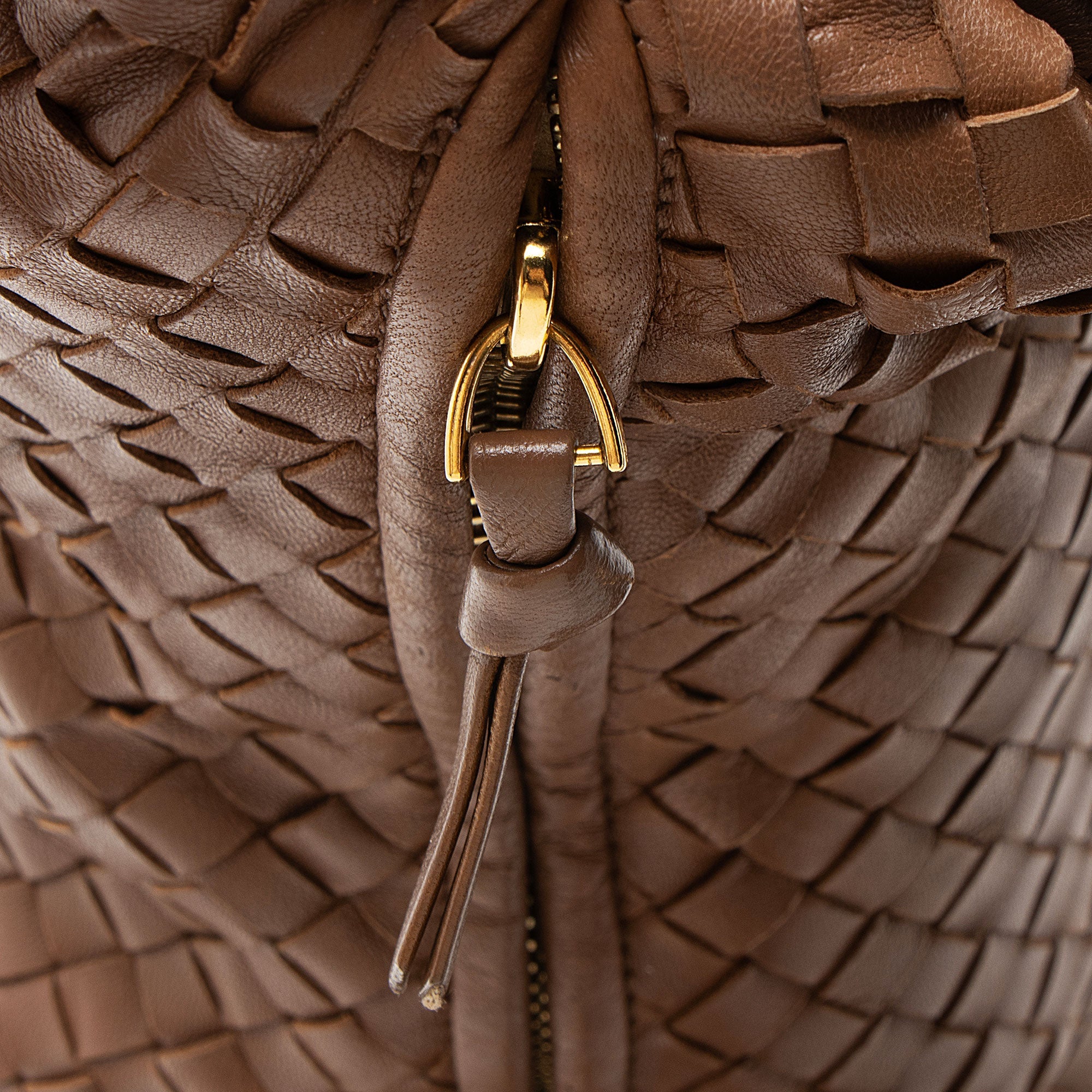 Bottega Veneta Intrecciato Nappa Medium Hobo