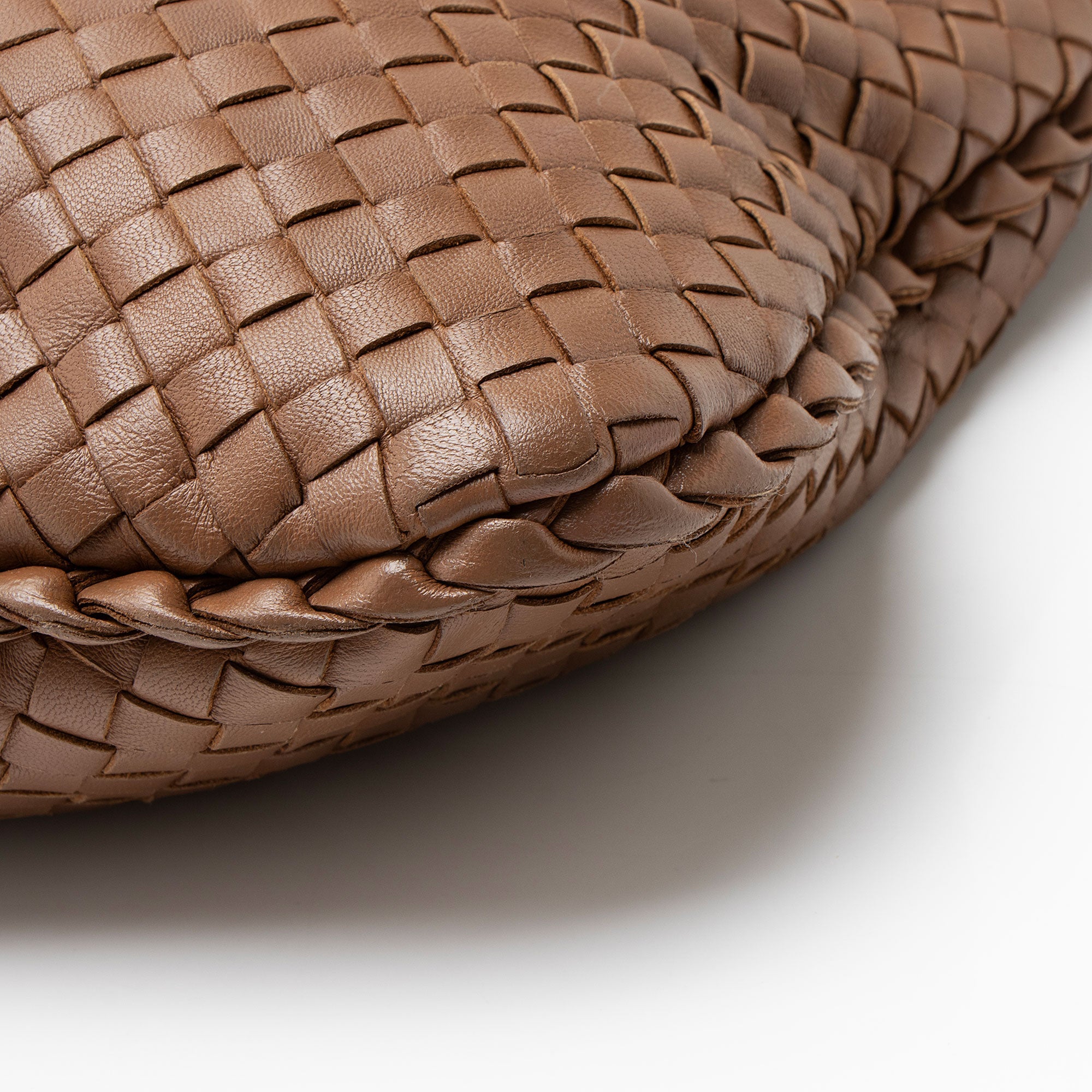 Bottega Veneta Intrecciato Nappa Medium Hobo