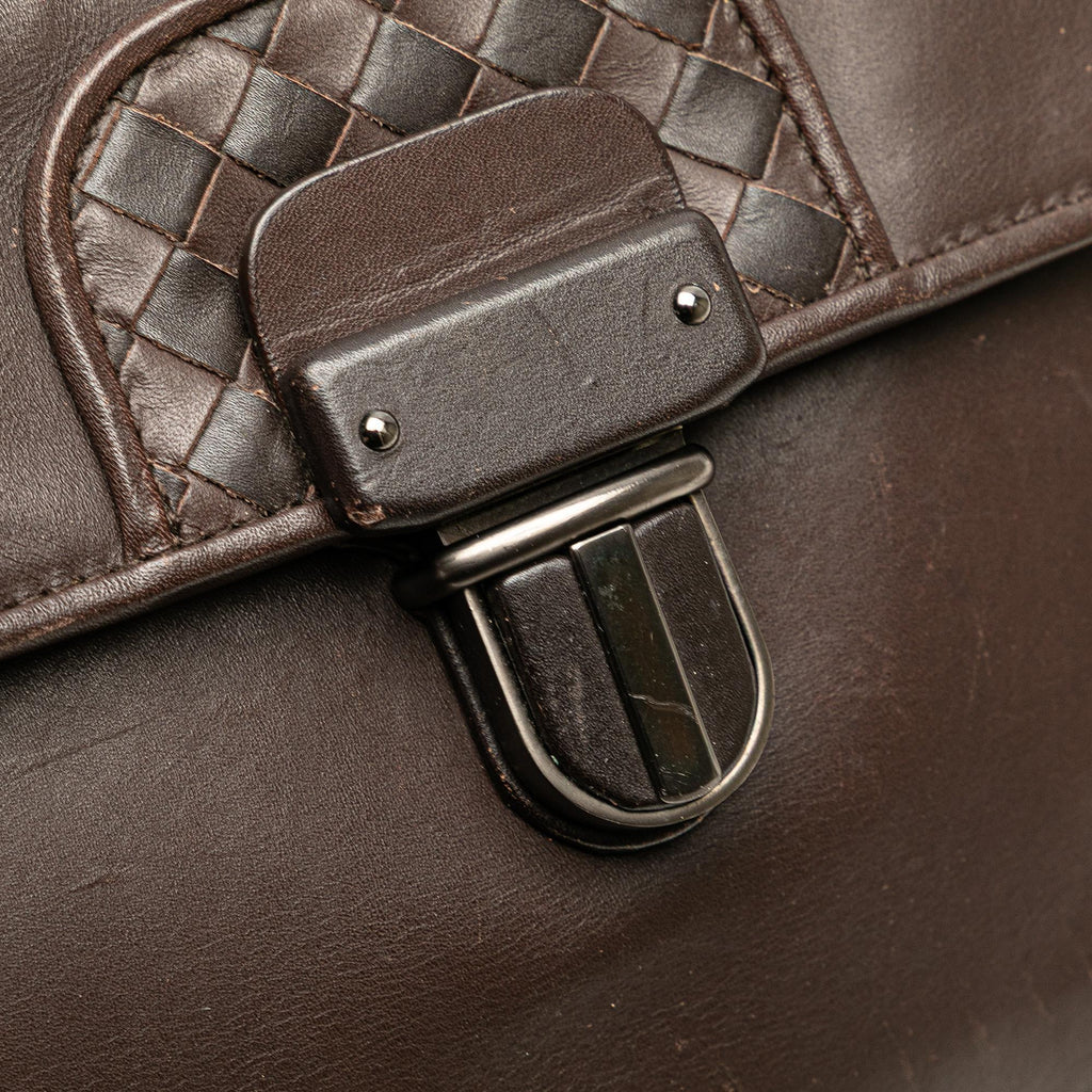 Bottega Veneta Intrecciato Trimmed Leather Clutch