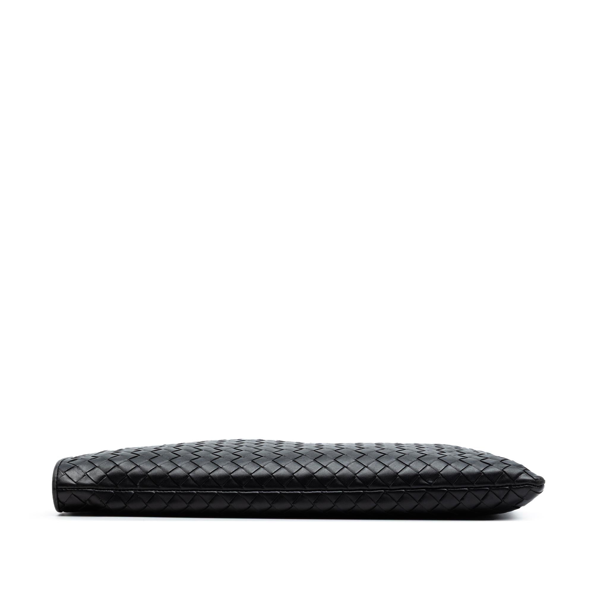 Bottega Veneta Large Nappa Intrecciato Zip Pouch