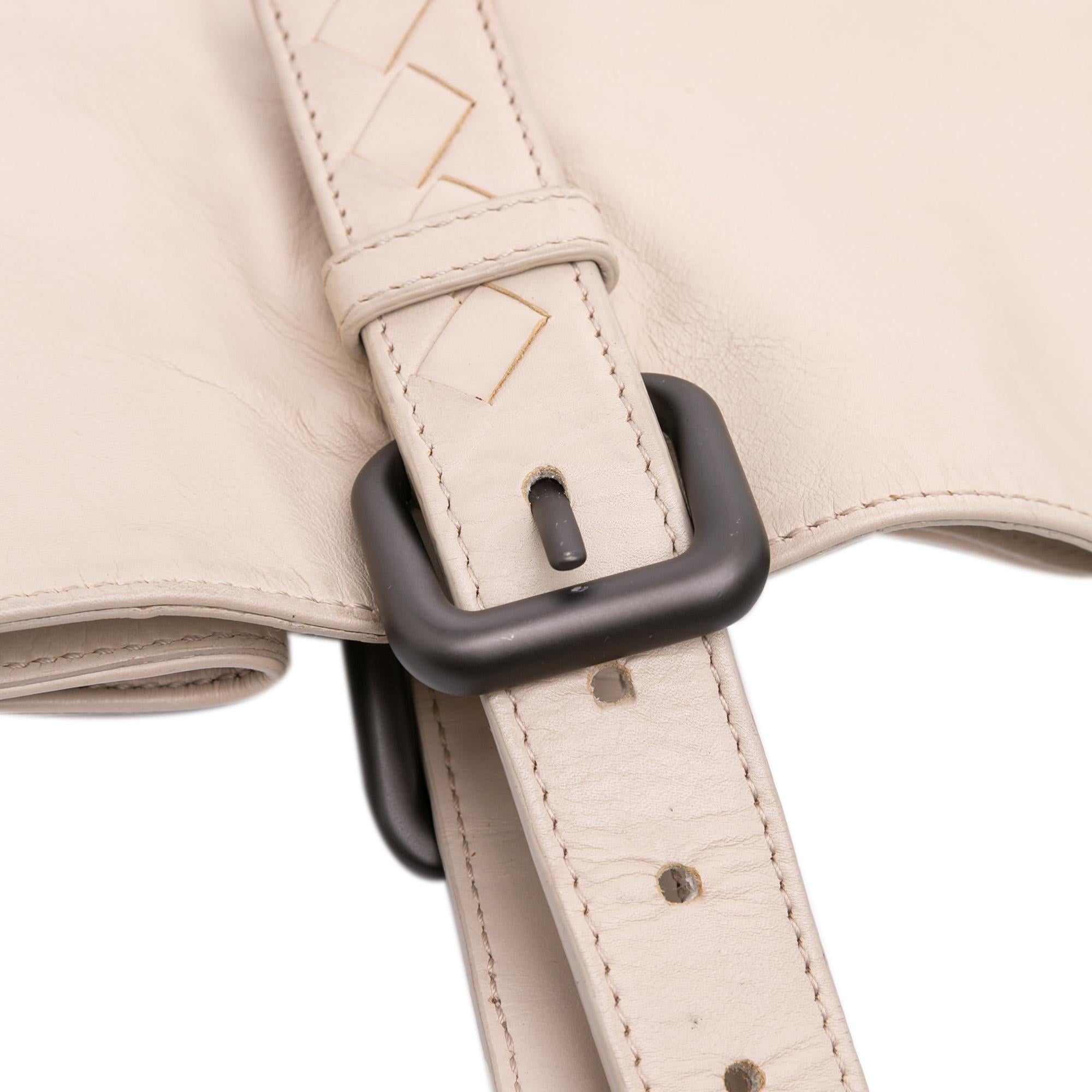 Bottega Veneta Leather Intrecciato Side Zip Tote