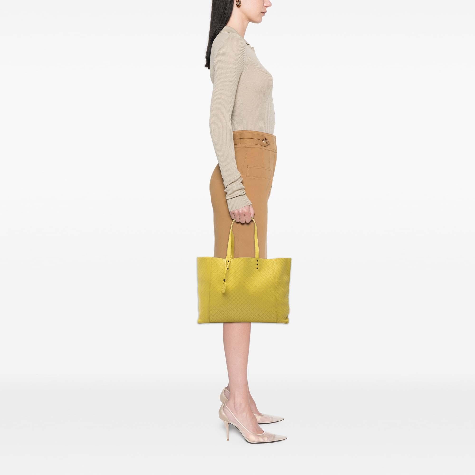 Bottega Veneta Leather Intrecciomirage Tote