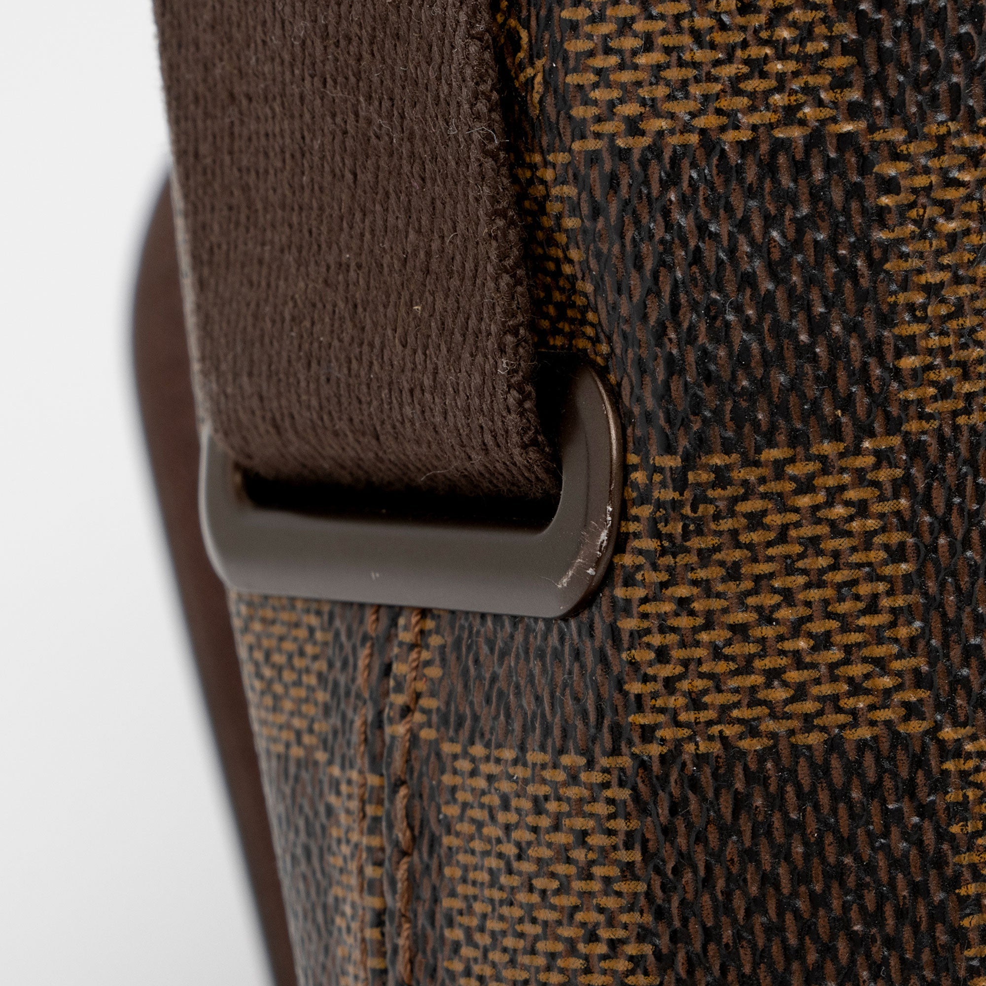 Louis Vuitton Damier Ebene Brooklyn PM Messenger (SHF-4CSmsb)