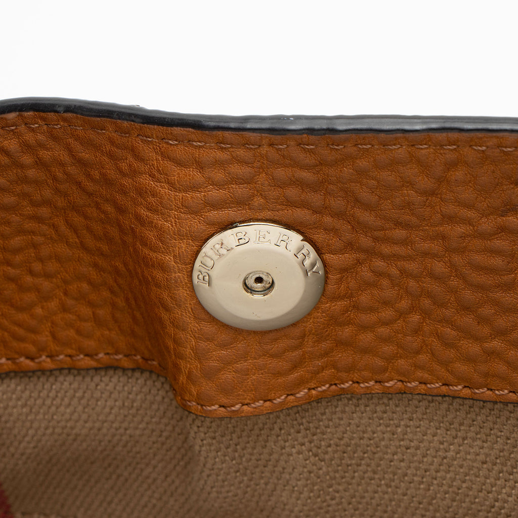 Burberry Calfskin House Check Maidstone Medium Shoulder Bag (SHF-17R658)