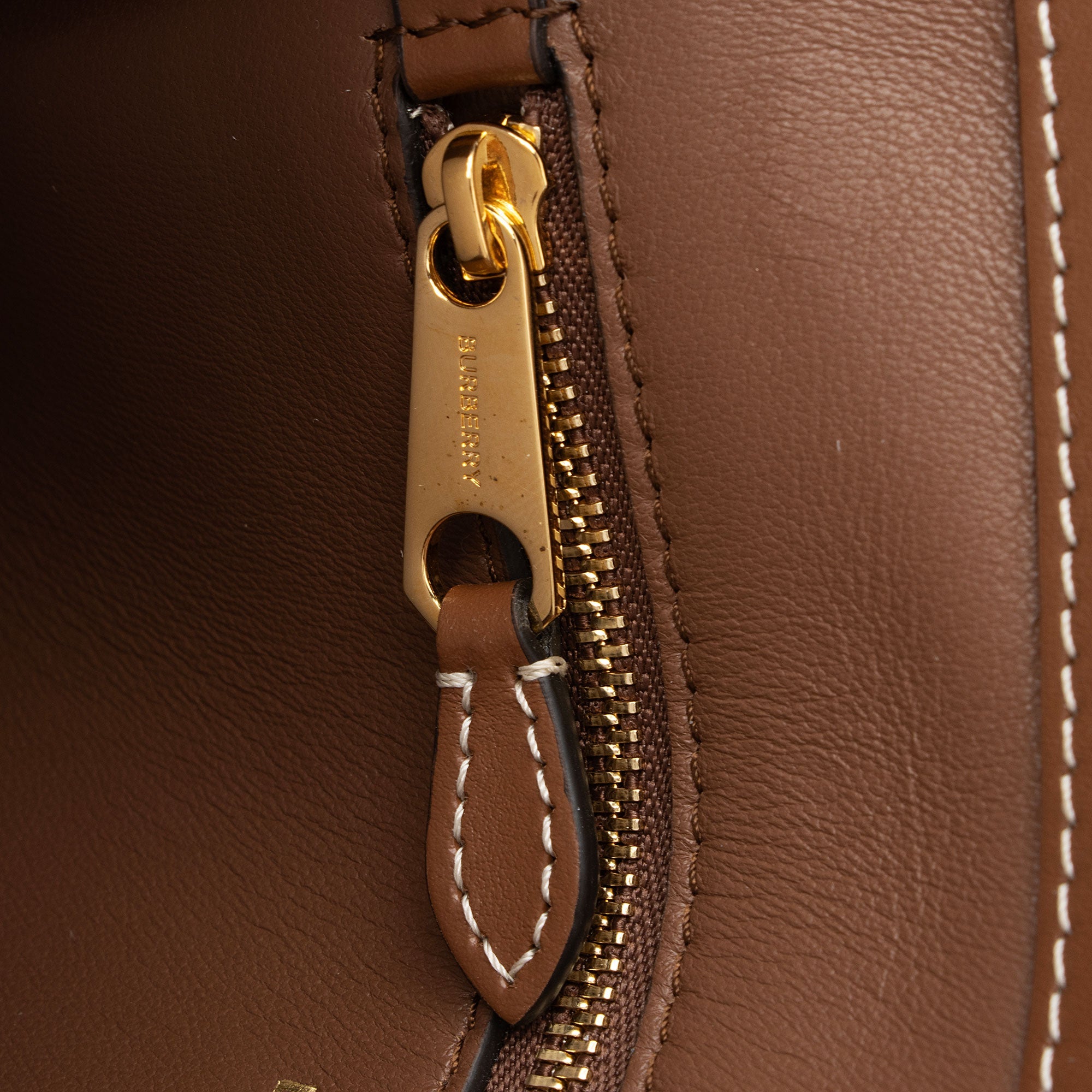 Burberry Calfskin Mini Pocket Tote (SHF-YAkDR3)