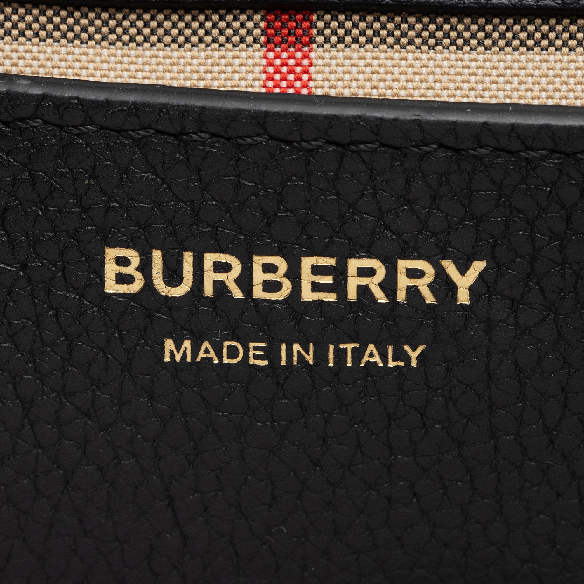 Burberry Calfskin Vintage Check Note Bag (SHF-ERRlYF)