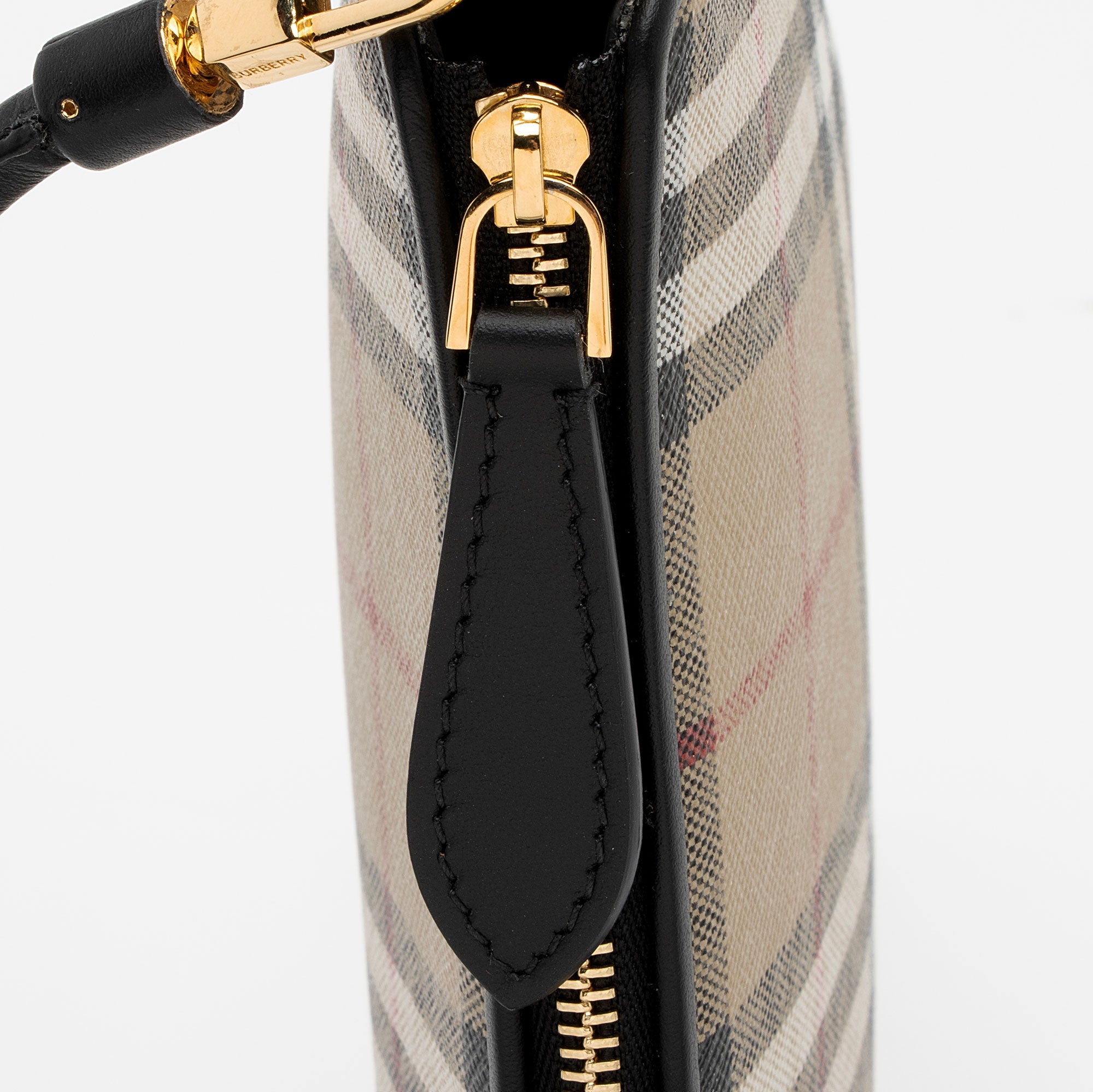 Burberry Calfskin Vintage Check Olympia Pouch (SHF-PuMRdV)