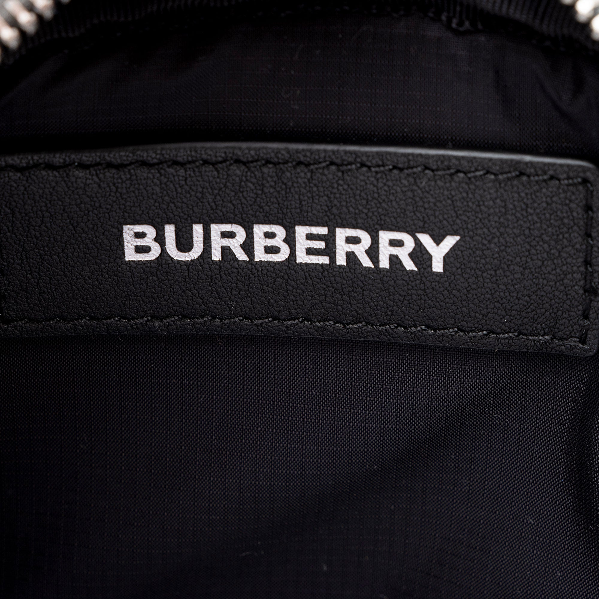 Burberry Econyl Logo Cannon Small Bumbag (SHF-nhahJE)