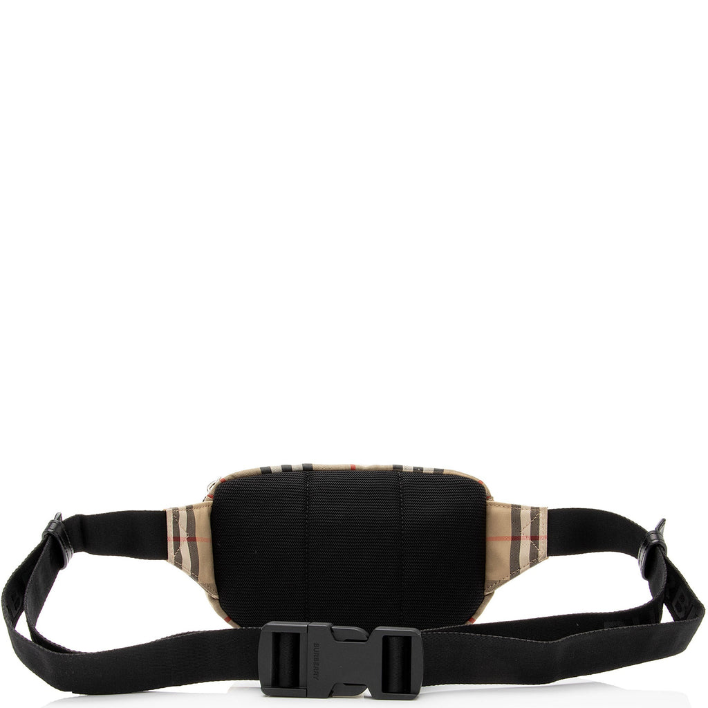 Burberry Econyl Vintage Check Cannon Small Bumbag (SHF-Lbw4F7)