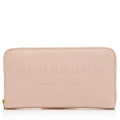 Burberry Grainy Calfskin Embossed Logo Zip Around Wallet (SHF-hNiaCM)