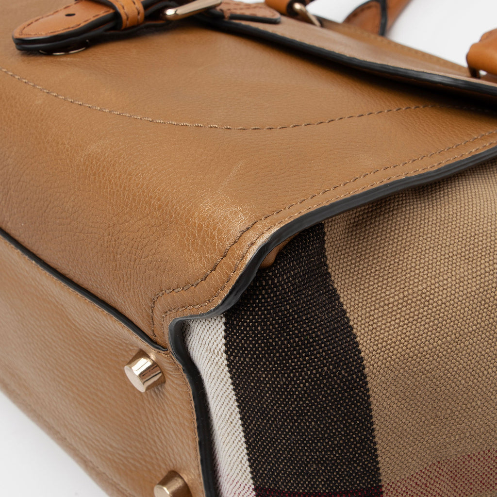 Burberry House Check Harcourt Medium Satchel (SHF-Pgj3Mi)