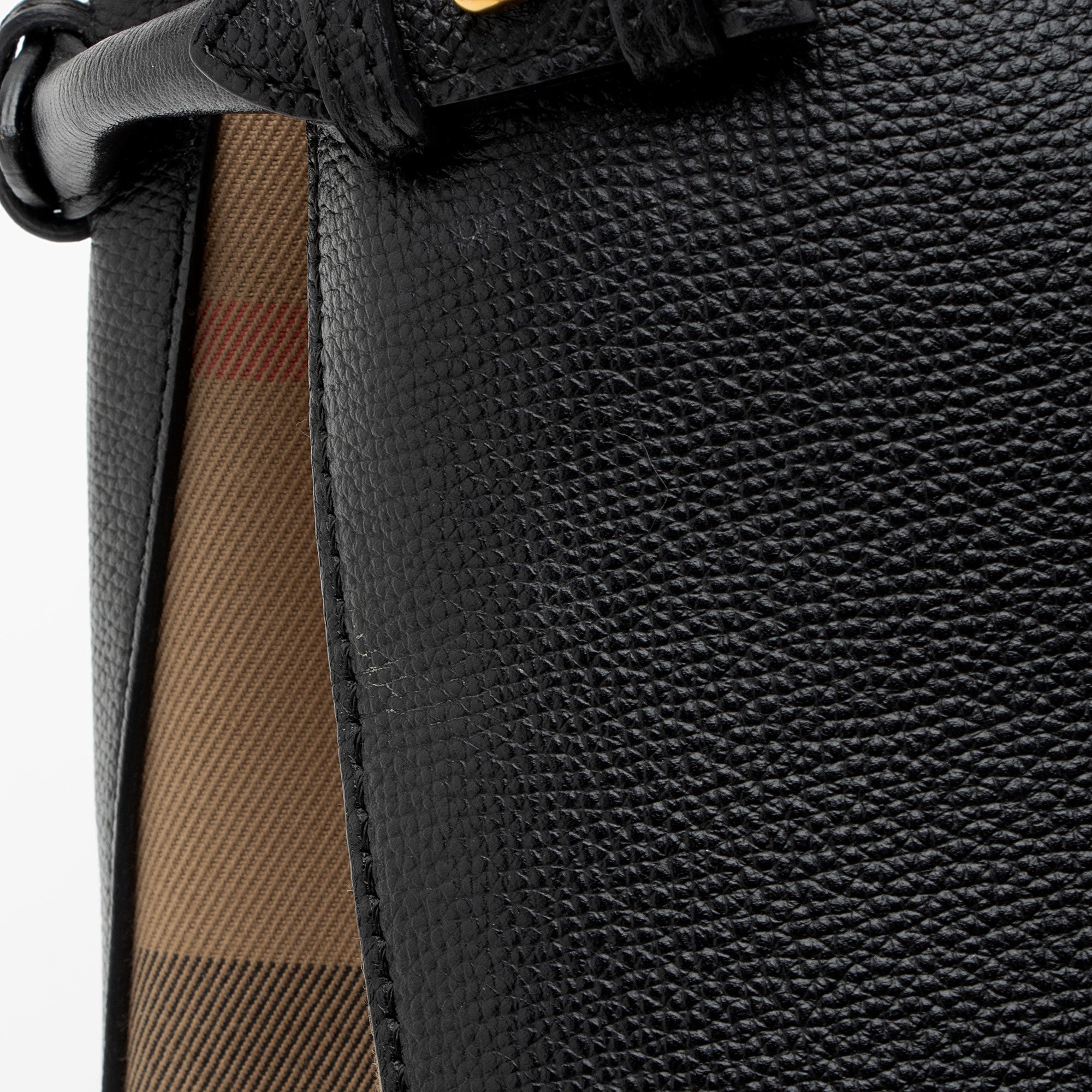 Burberry House Check Leather Banner Large Tote (SHF-amQX3B)