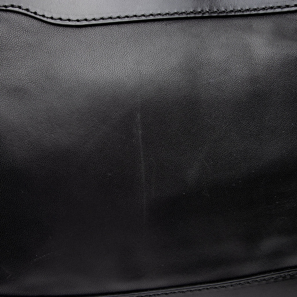 Burberry Lambskin Hepburn Convertible Tote (SHF-FHPl7M)