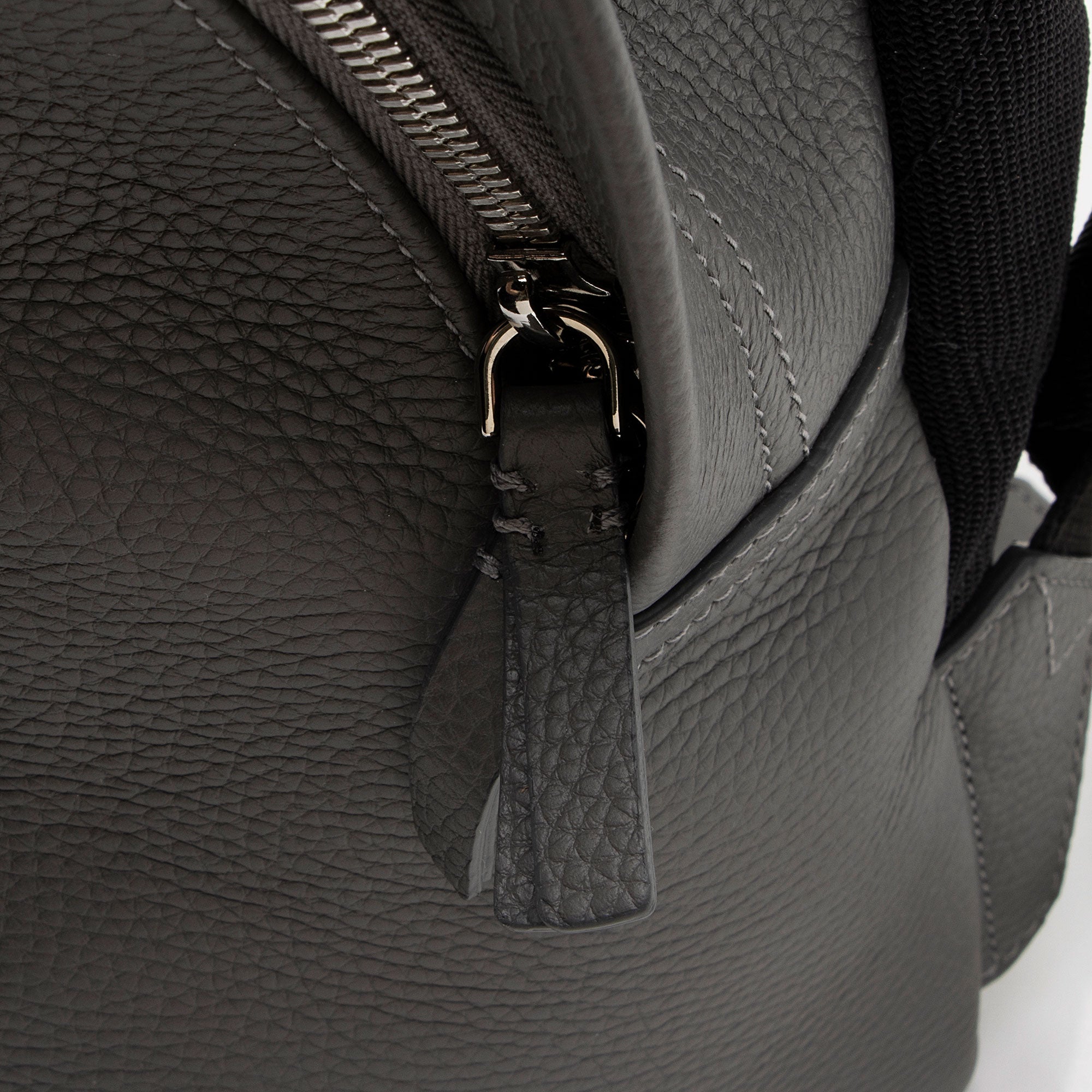 Burberry Leather Abbeydale Backpack (SHF-w3mXsI)