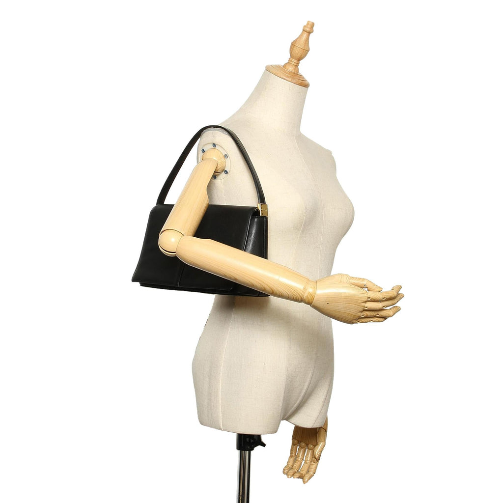 Burberry Leather Baguette (SHG-14604)