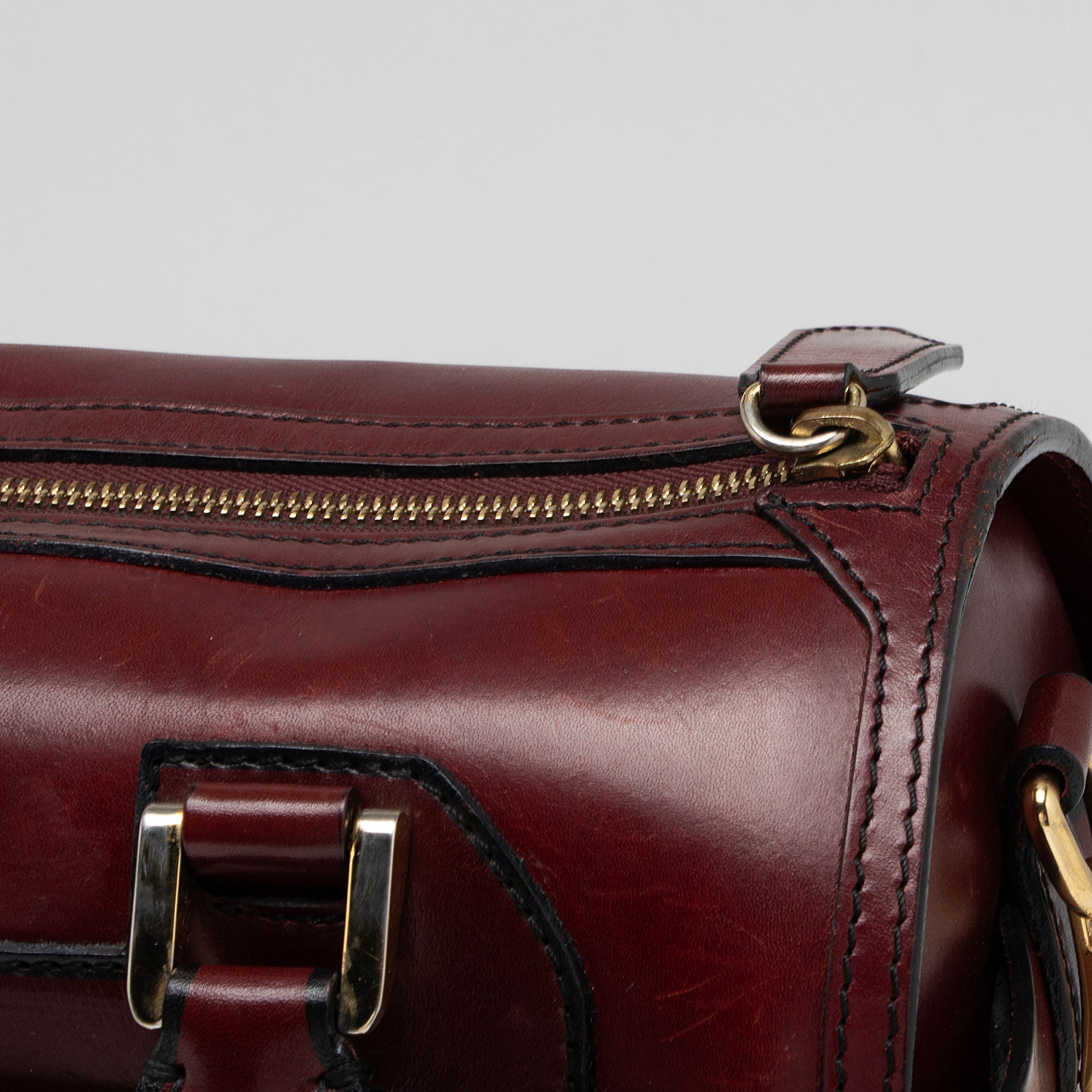 Burberry Leather Bridle Alchester Medium Bowling Bag (SHF-6975R8)