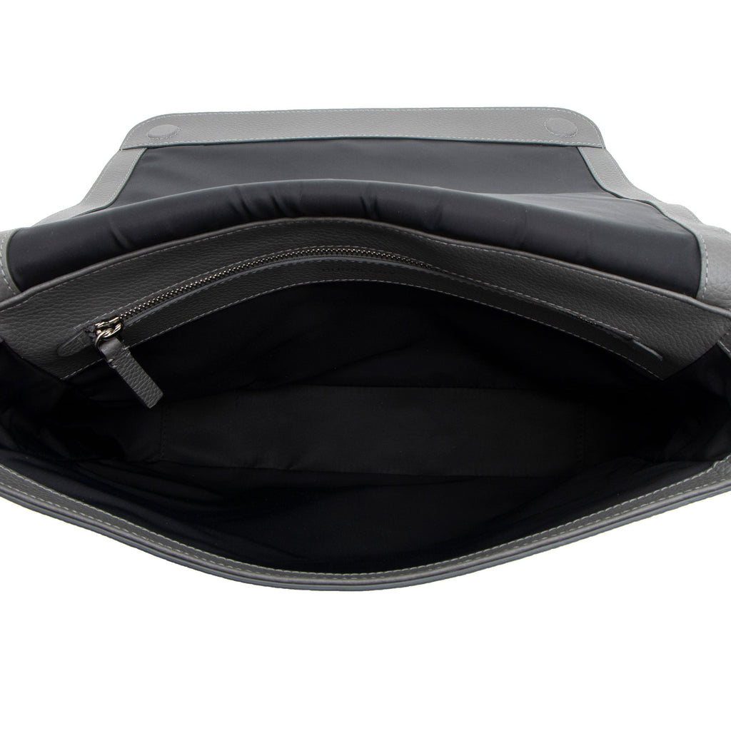 Burberry Leather Bruno Messenger (SHF-o1cptH)