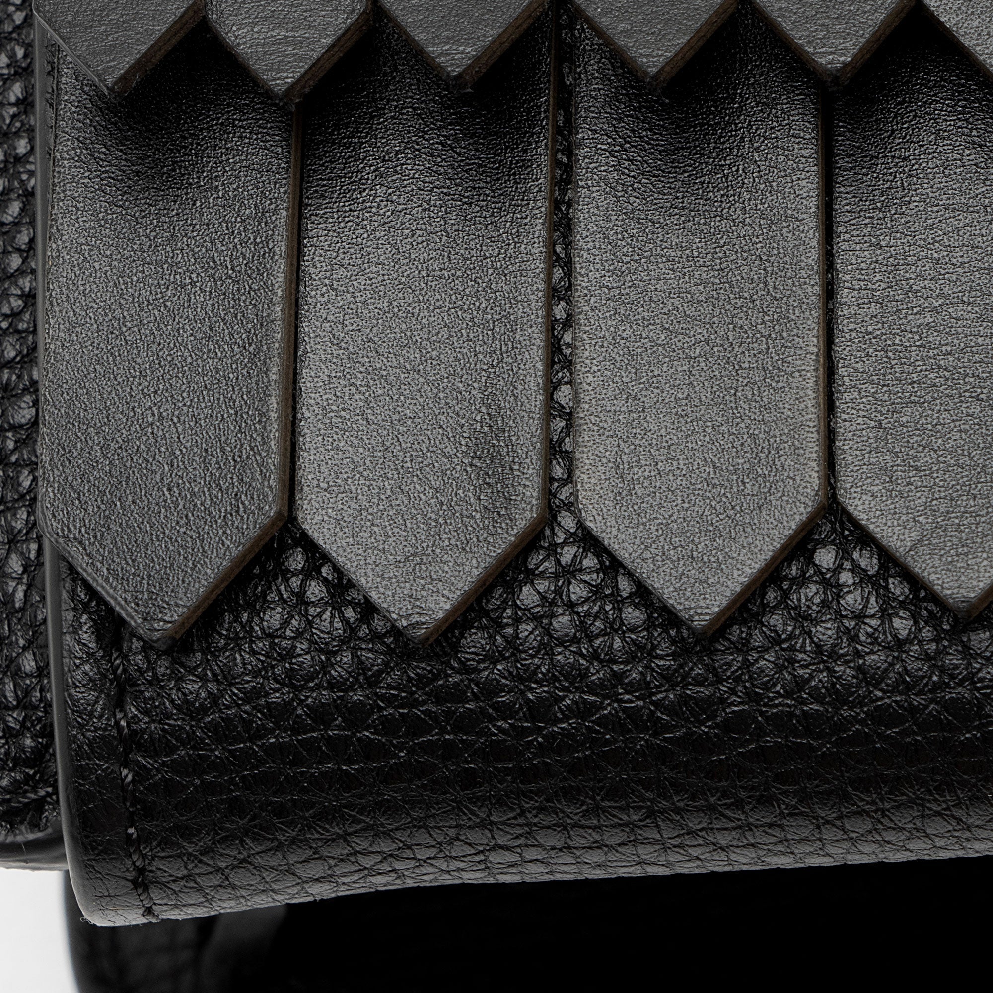 Burberry Leather Fringe Macken Small Crossbody (SHF-p0ePVQ)