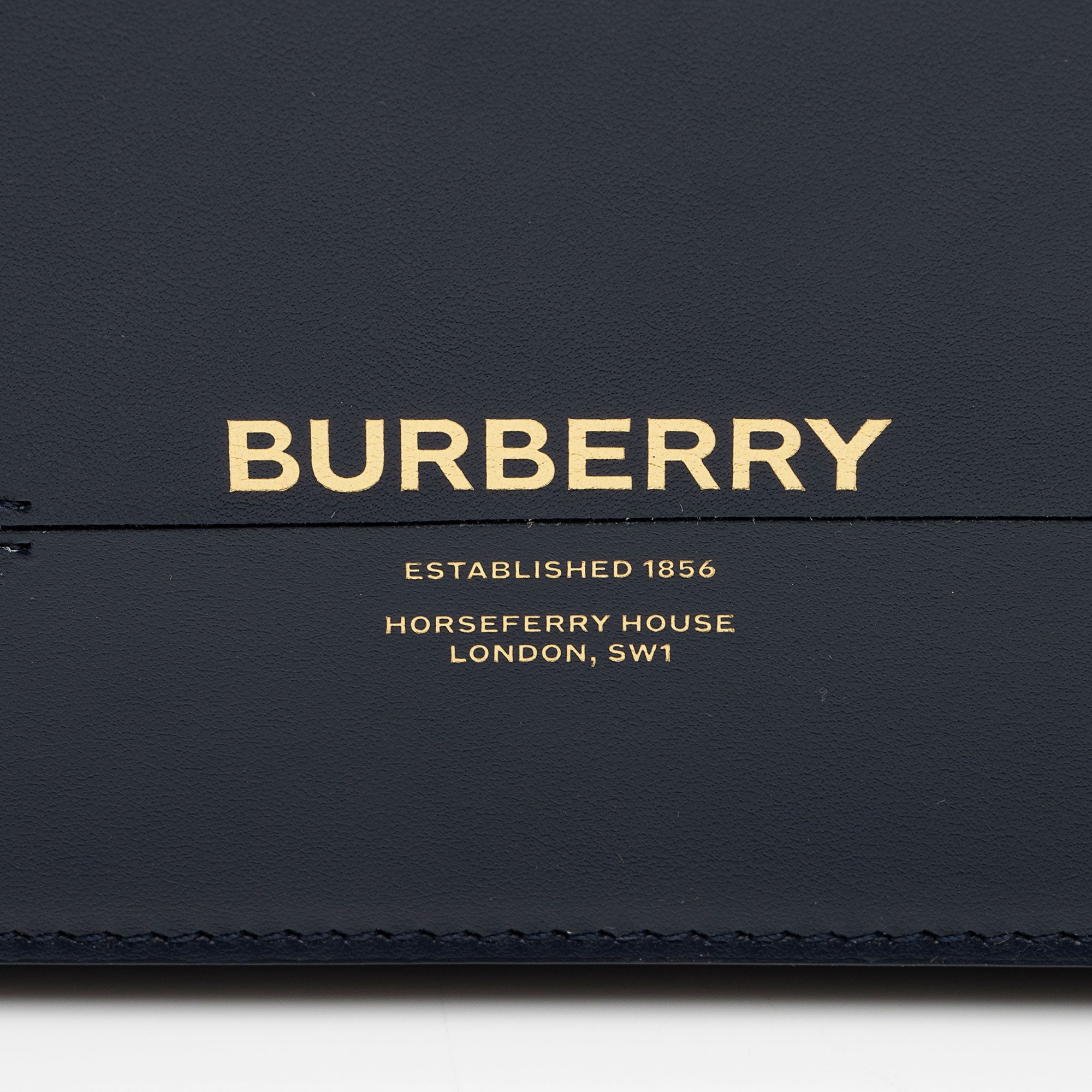 Burberry Leather Grace Medium Flap Bag (SHF-7QlJV4)