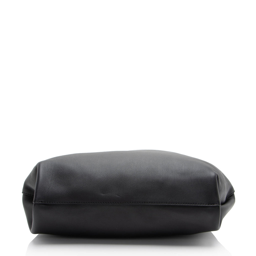 Burberry Leather Grommet Hobo (SHF-8VZhQp)