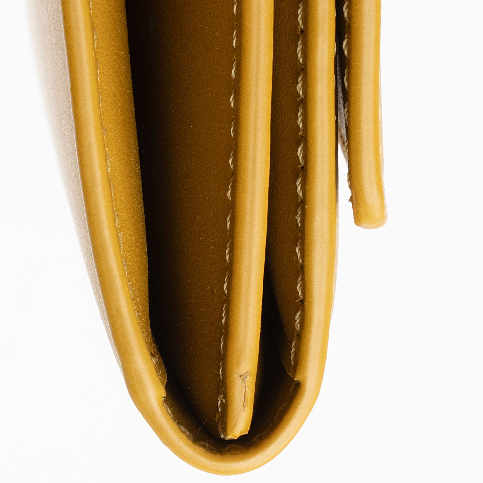 Burberry Leather Hazelmere Wallet on Strap (SHF-PITQIN)